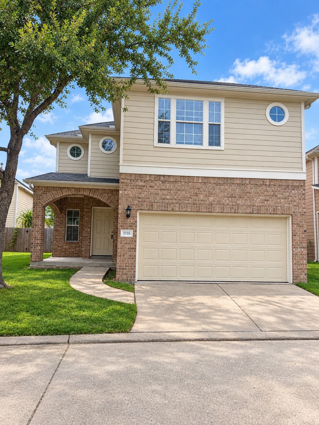 3735 W Ashford Villa Lane