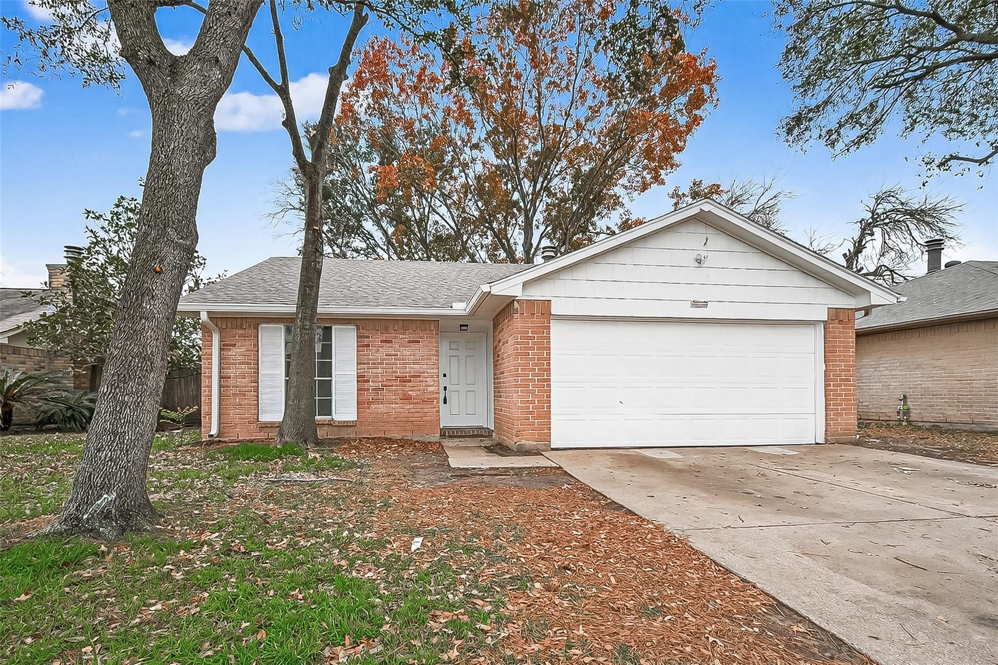 16235 La Terra Drive Property Photo 1