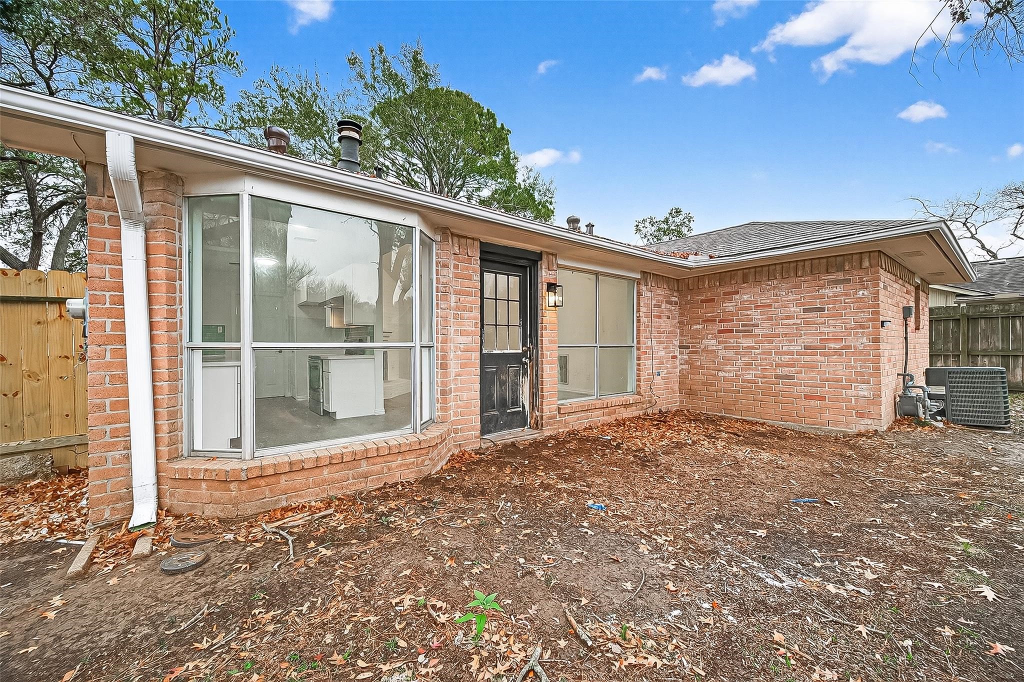 16235 La Terra Drive Property Photo 20