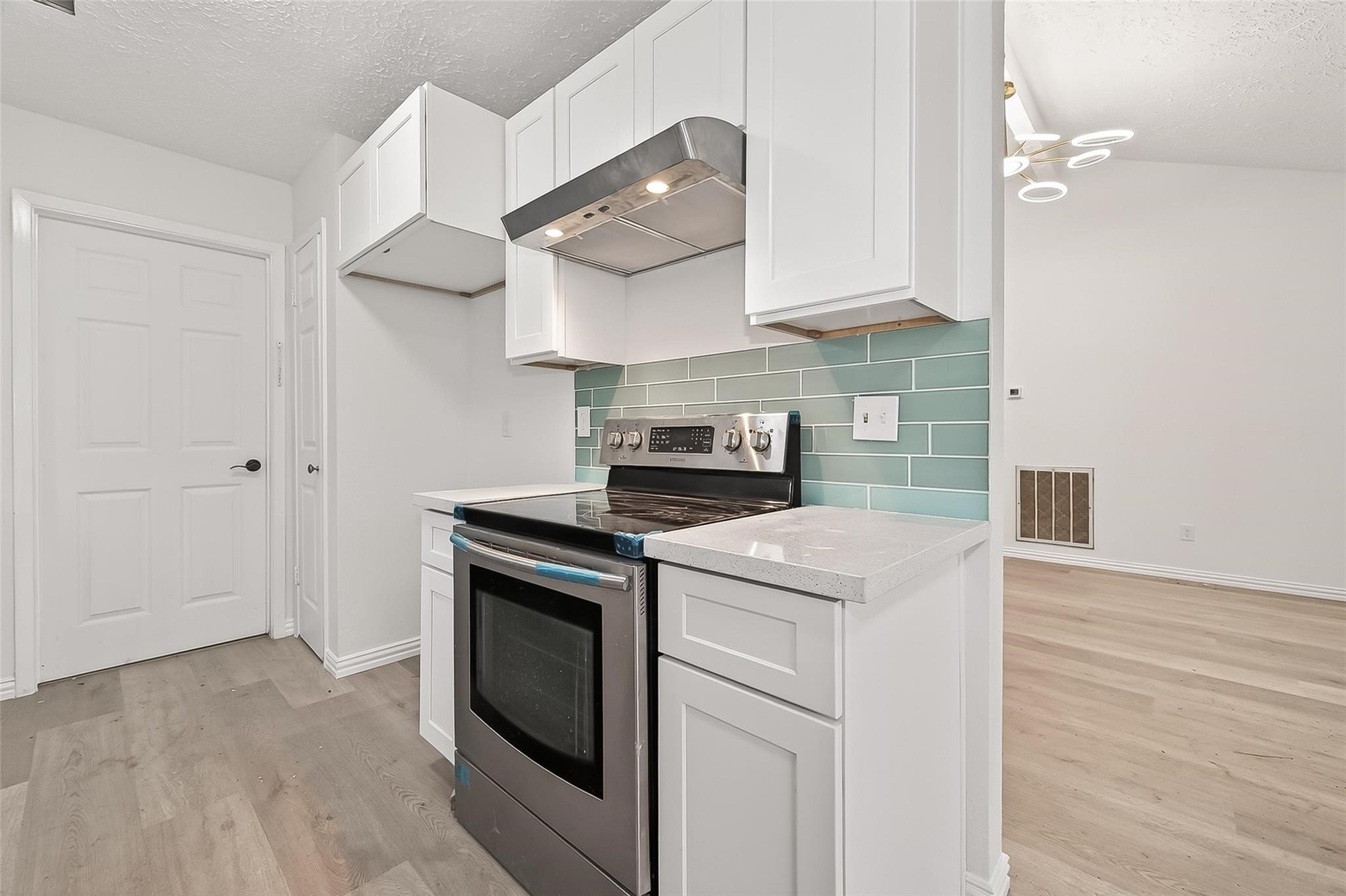 16235 La Terra Drive Property Photo 39