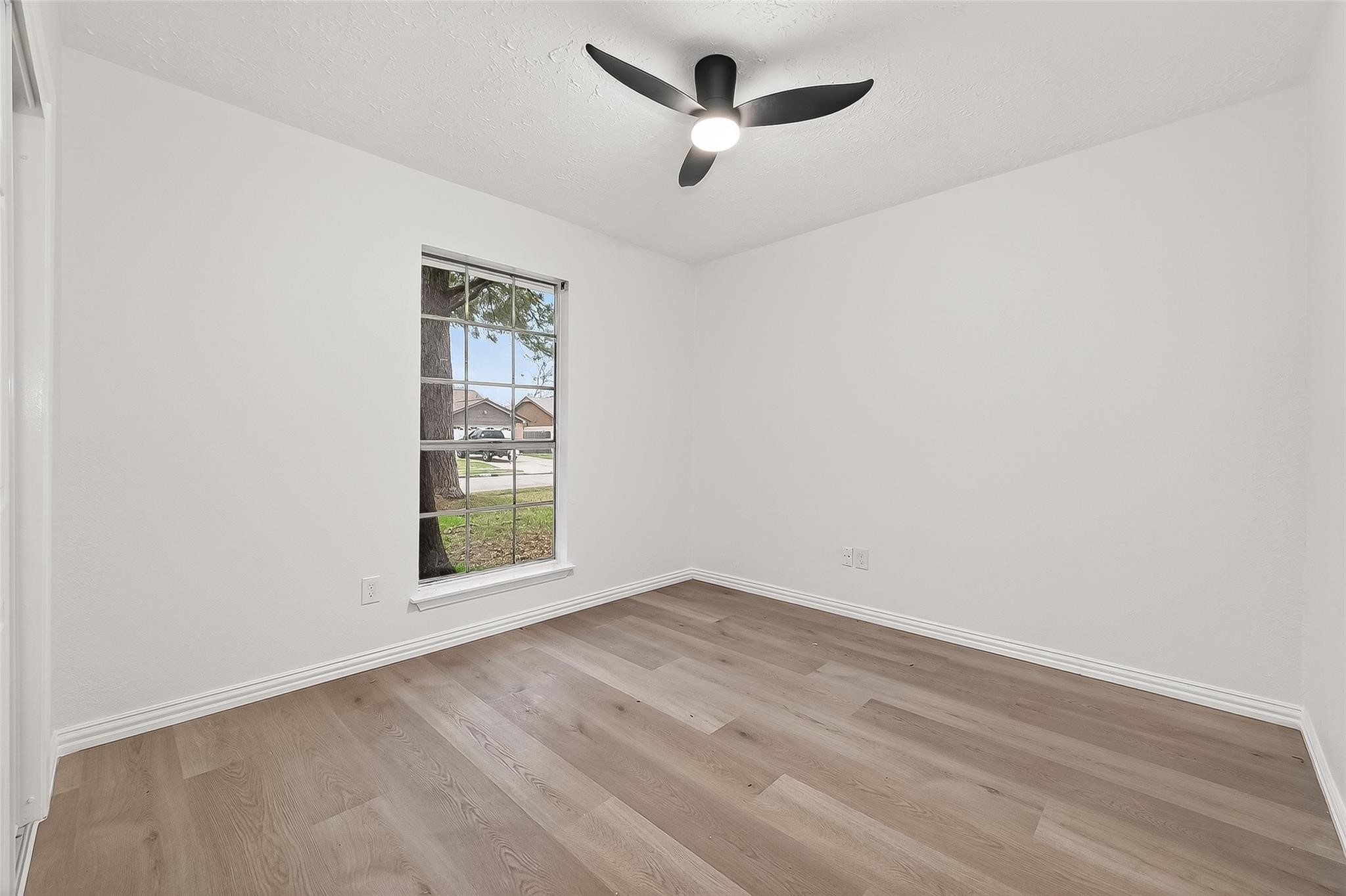 16235 La Terra Drive Property Photo 42