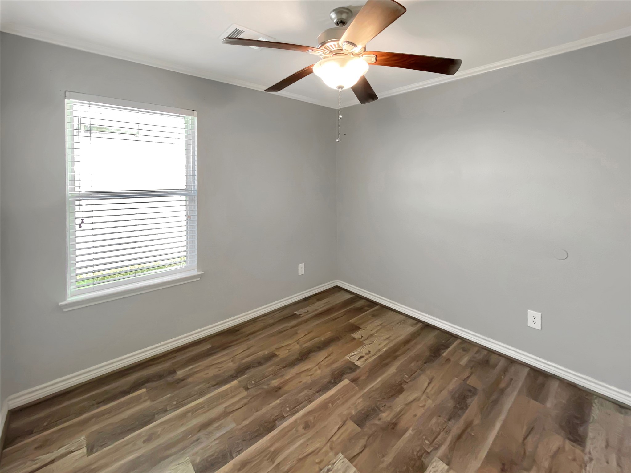 10307 Solitude Way Property Photo 13
