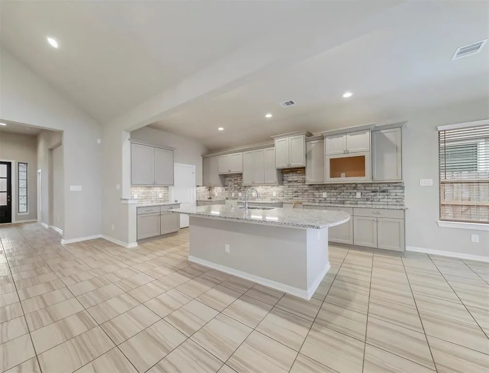4720 Bluestem Prairie Drive Property Photo 5