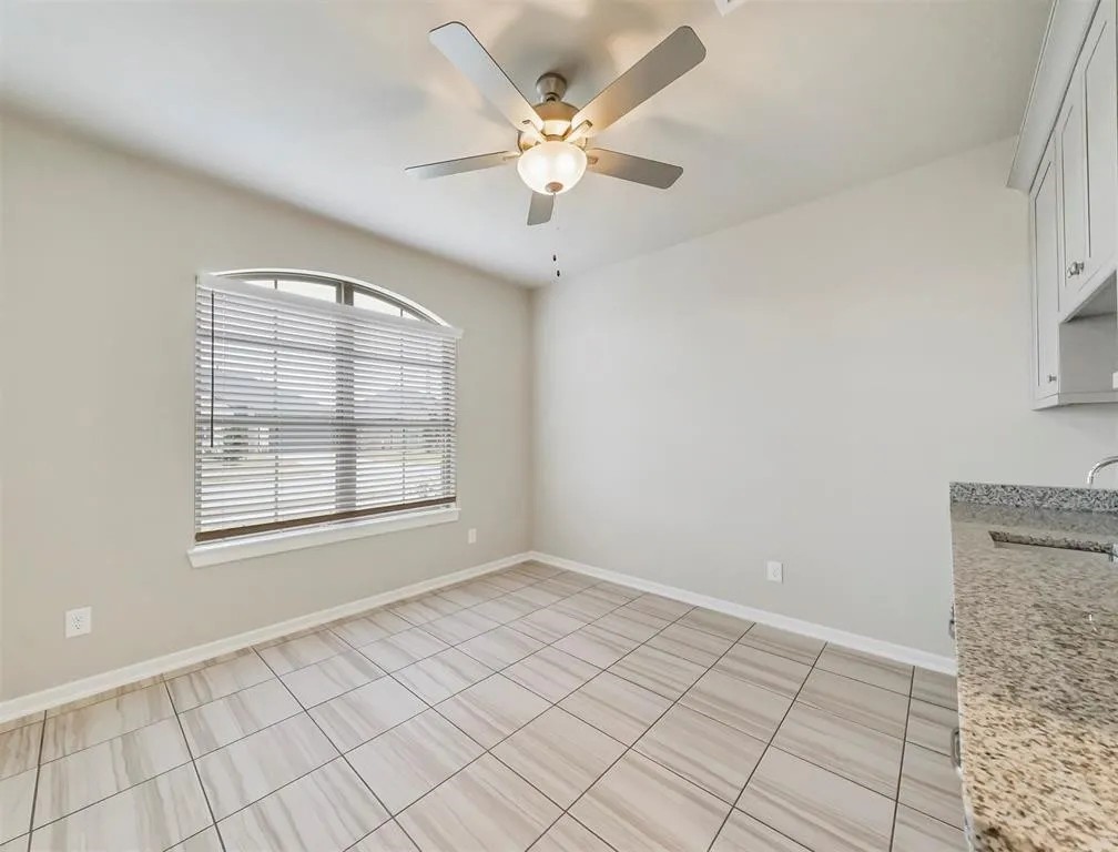 4720 Bluestem Prairie Drive Property Photo 13