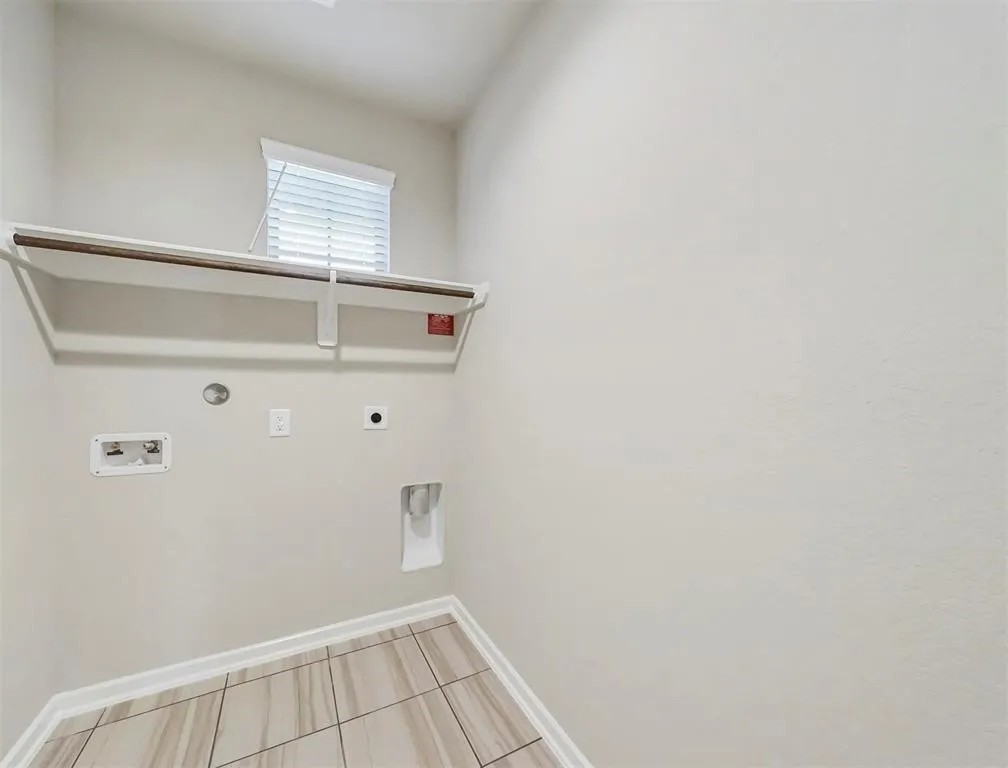 4720 Bluestem Prairie Drive Property Photo 14
