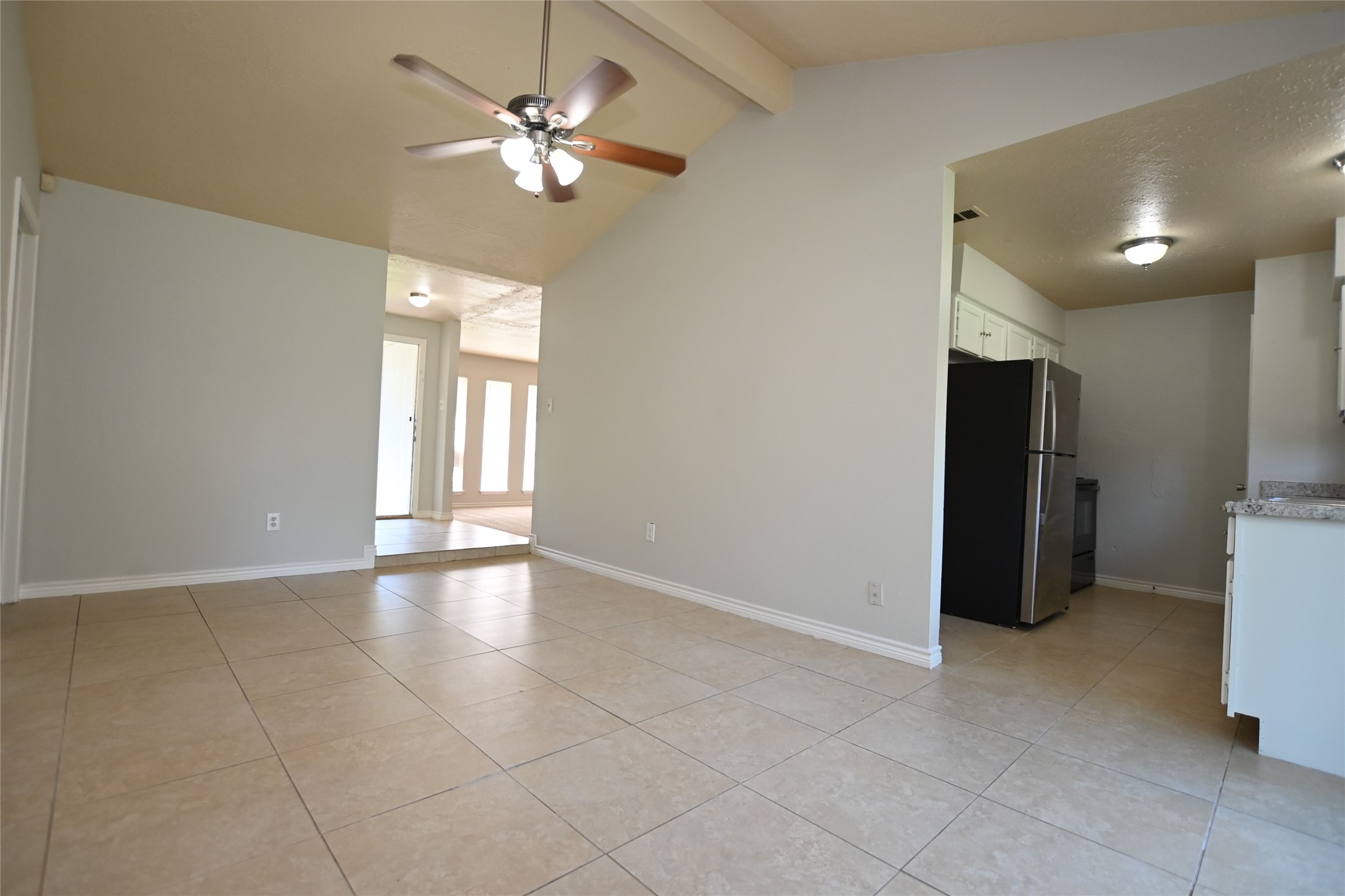 4615 Fitzwater Drive Property Photo 5