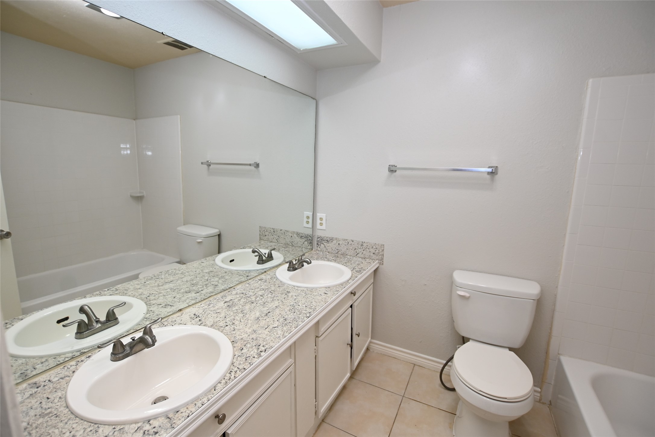 4615 Fitzwater Drive Property Photo 13
