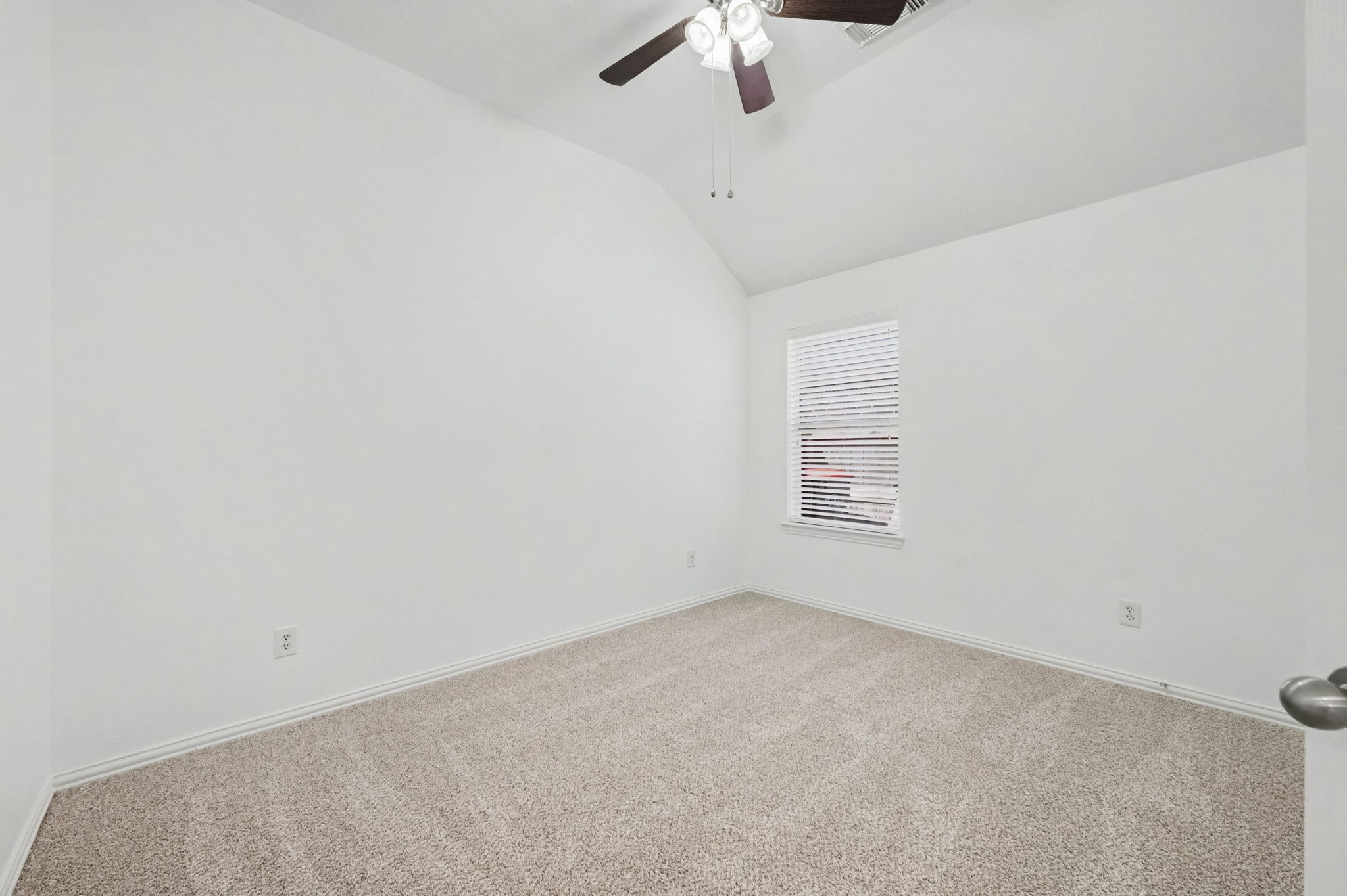 28006 Rusty Hawthorne Drive Property Photo 23