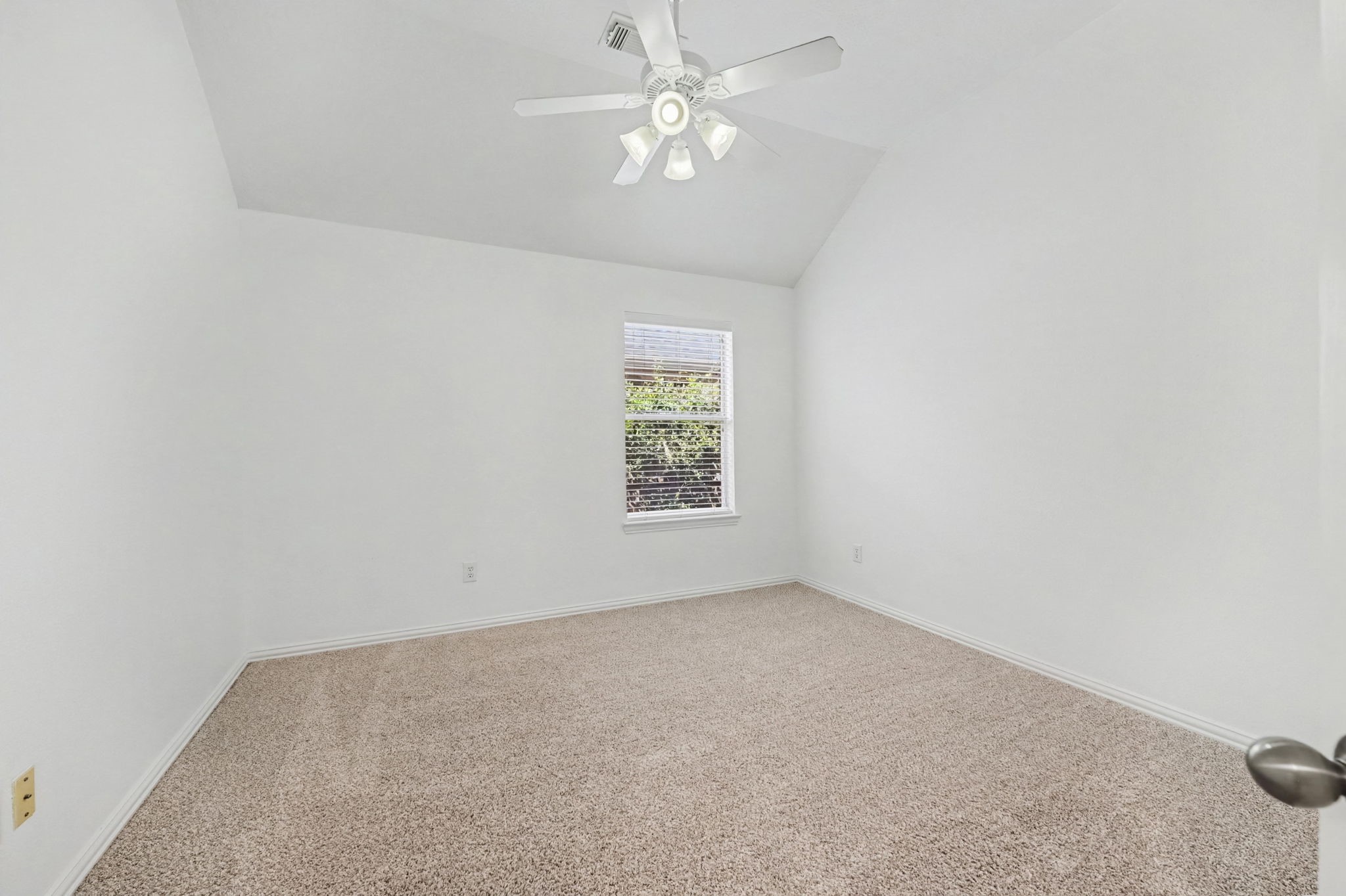 28006 Rusty Hawthorne Drive Property Photo 24