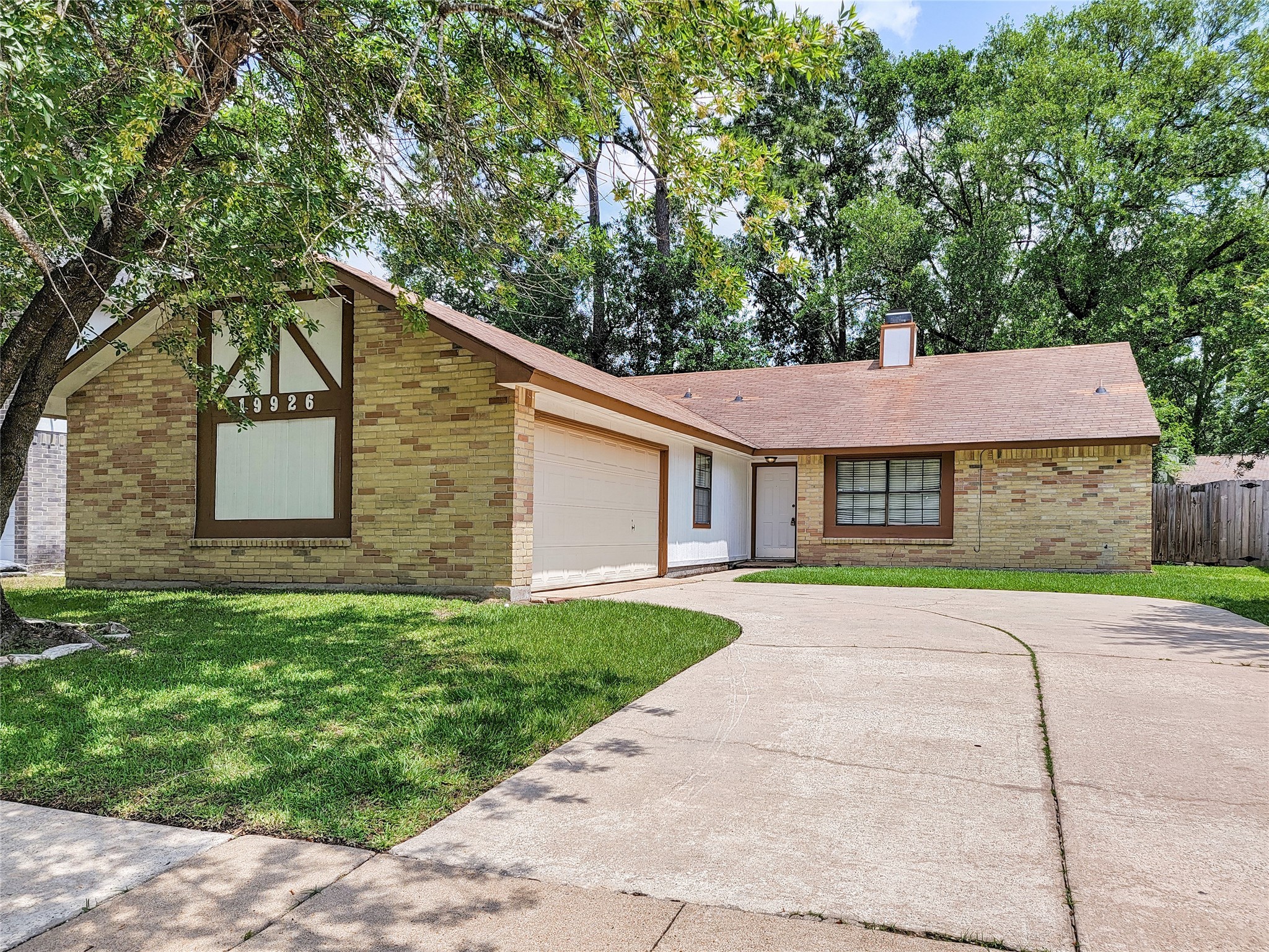19926 Rising Star Drive Property Photo 1
