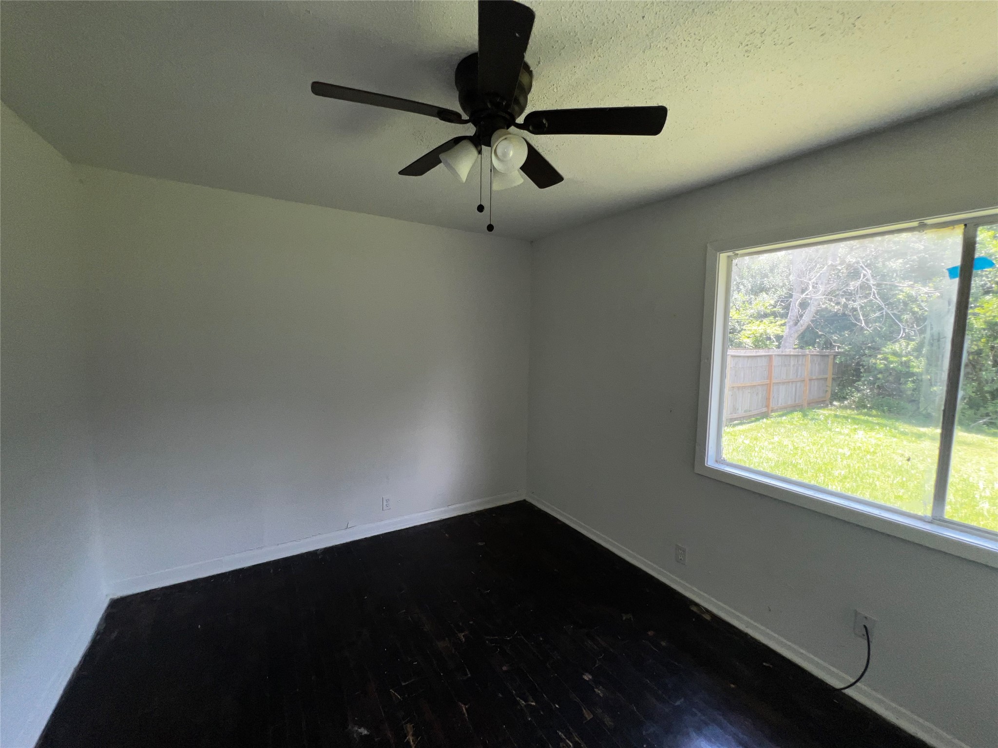 9306 St Lo Road Property Photo 6
