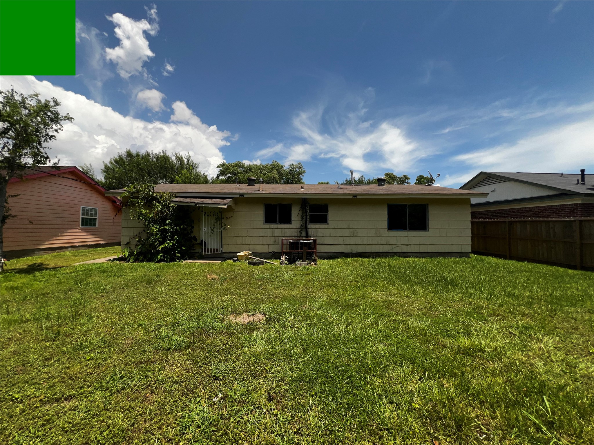 9306 St Lo Road Property Photo 12