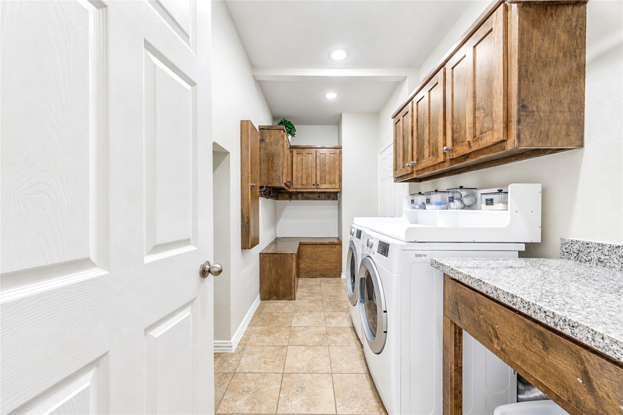28019 Longspur Drive Property Photo 18