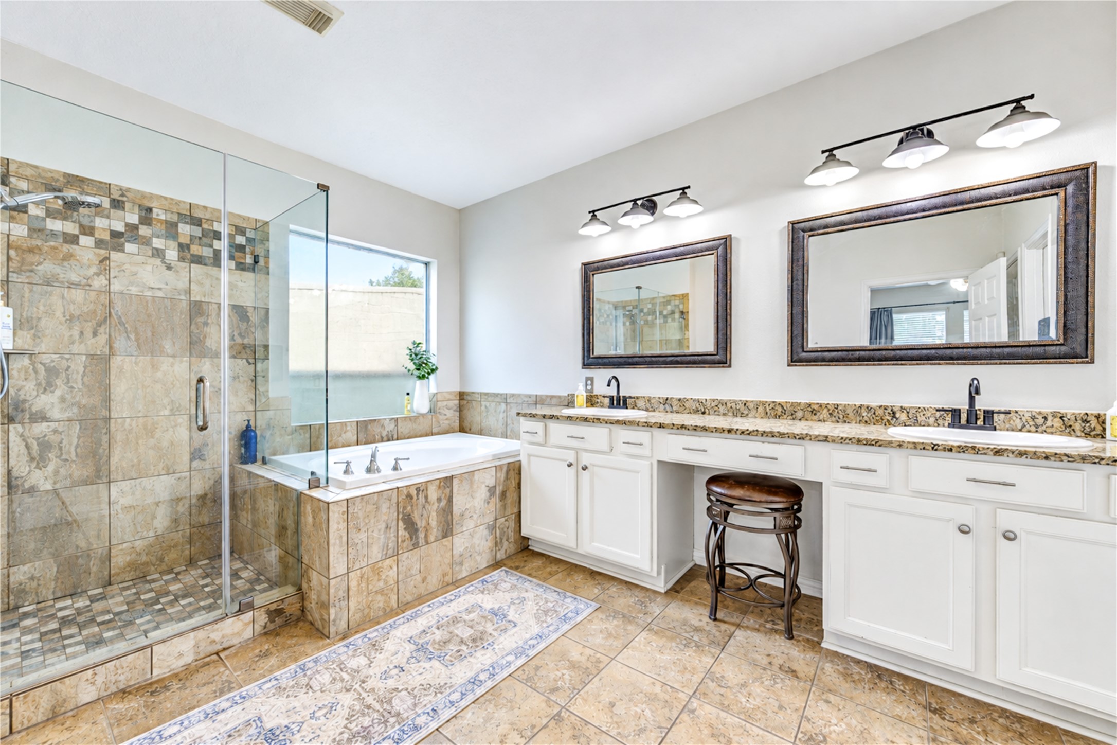 28019 Longspur Drive Property Photo 23