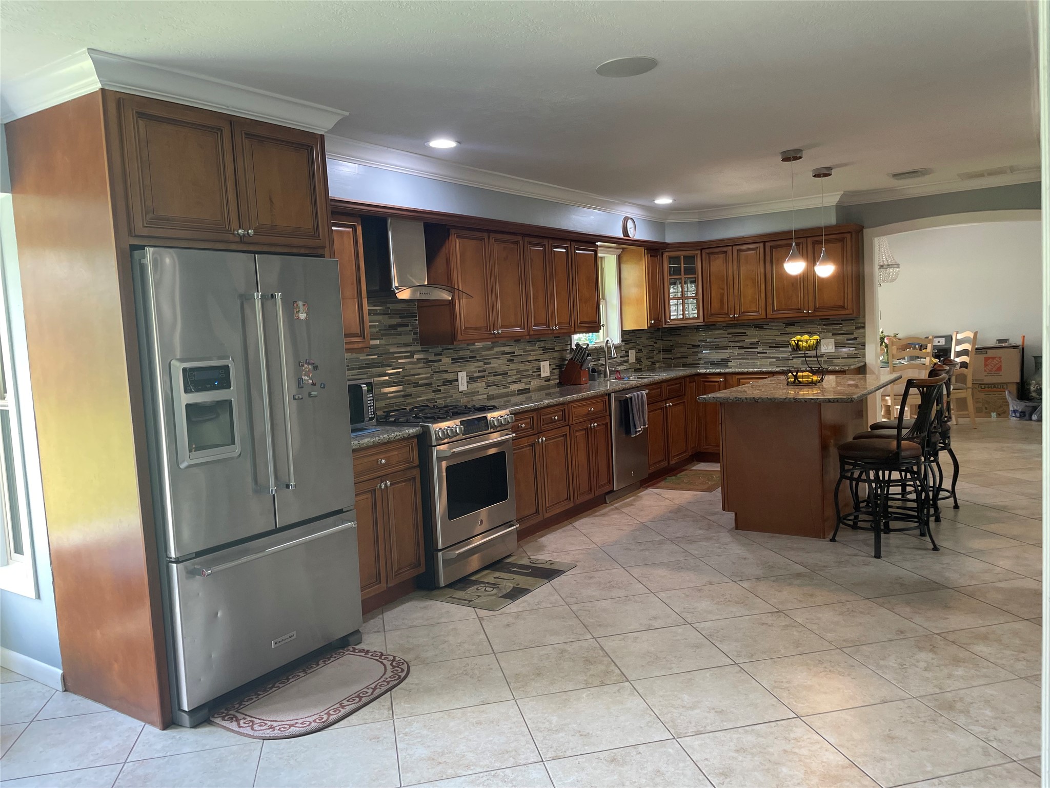 4920 Almeda Genoa Road Property Photo 9