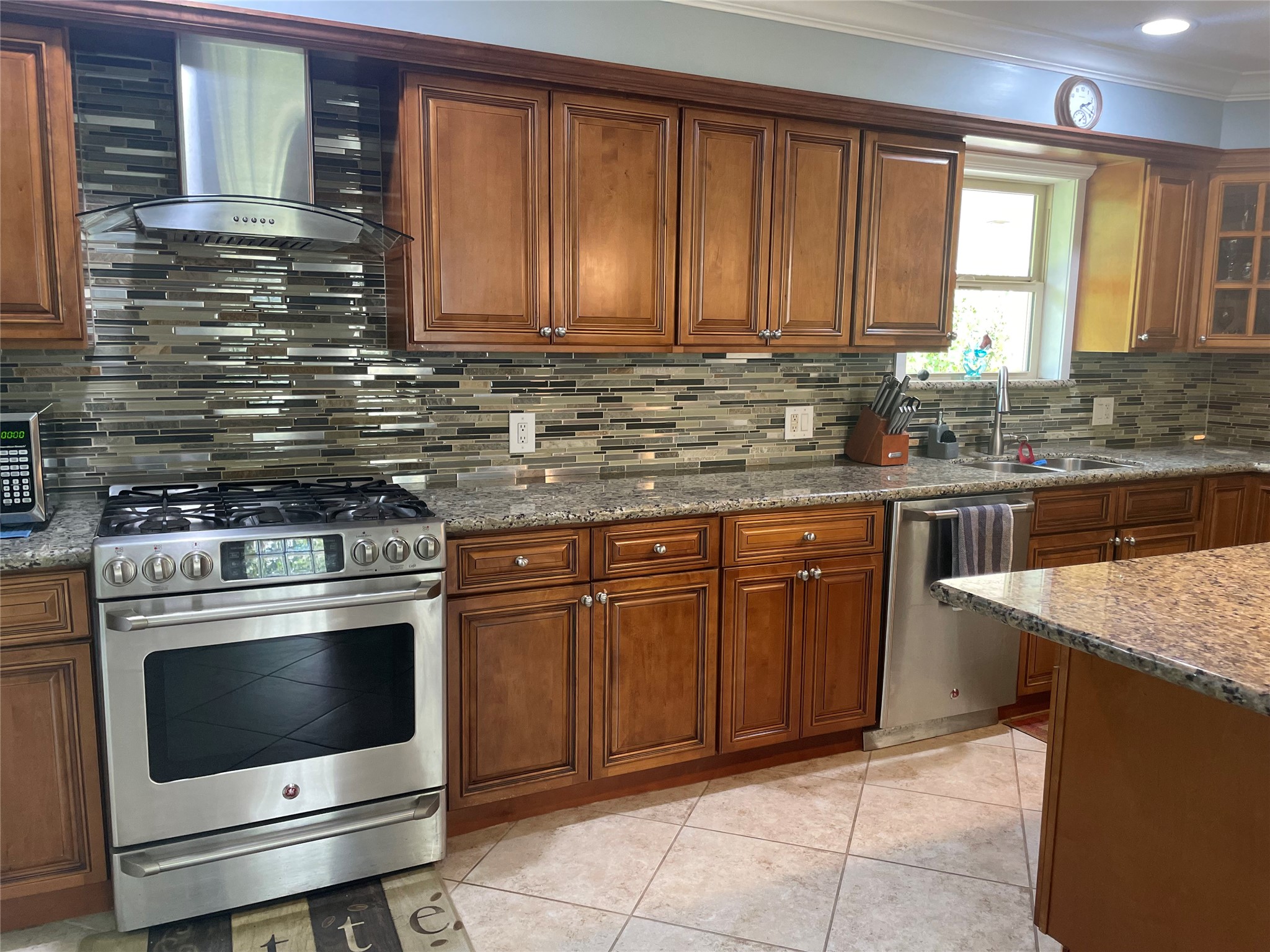4920 Almeda Genoa Road Property Photo 18