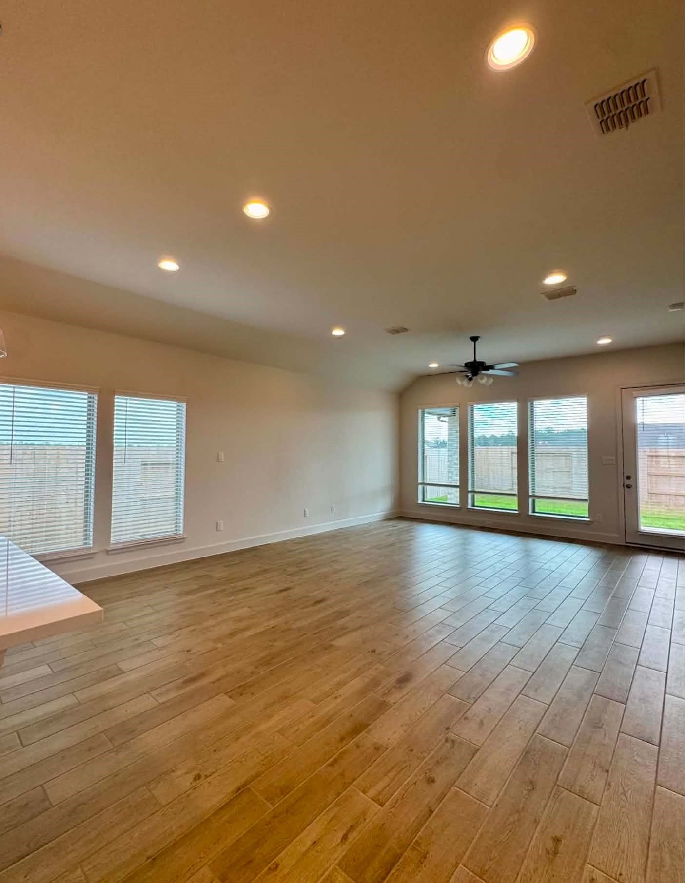 1638 Lorenzo Lane Property Photo 14