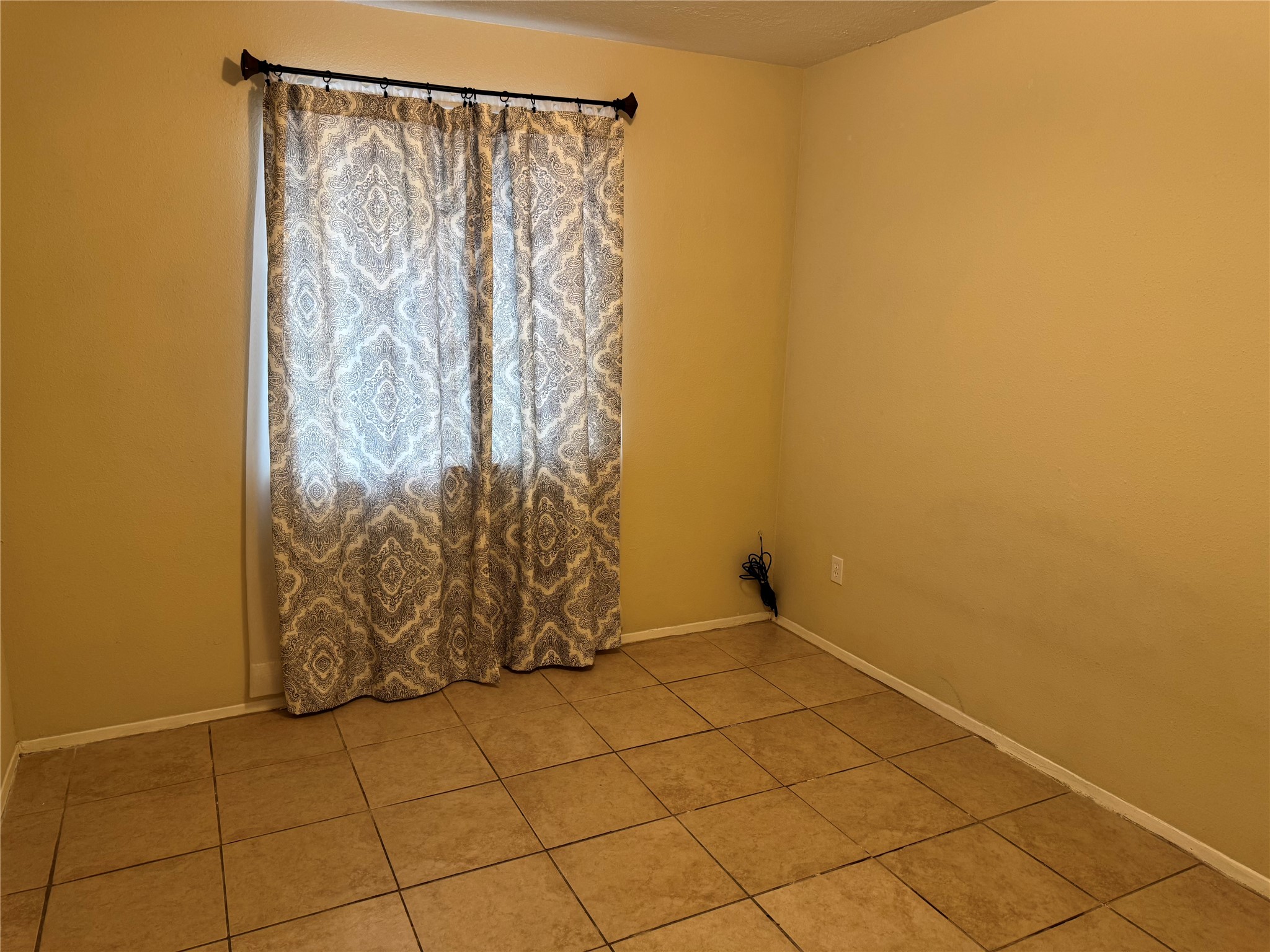 12147 Sharpview Drive Property Photo 11