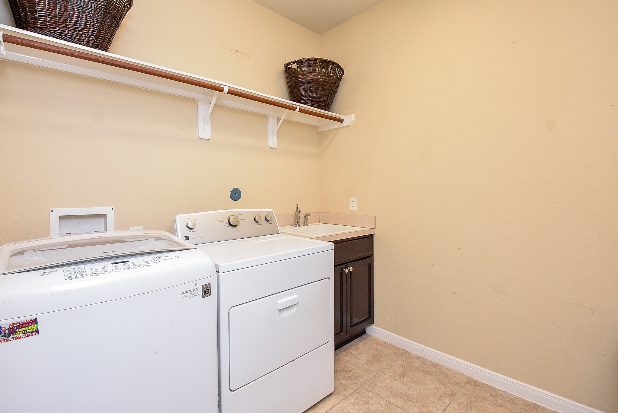 26339 Fiona Sky Lane Property Photo 40