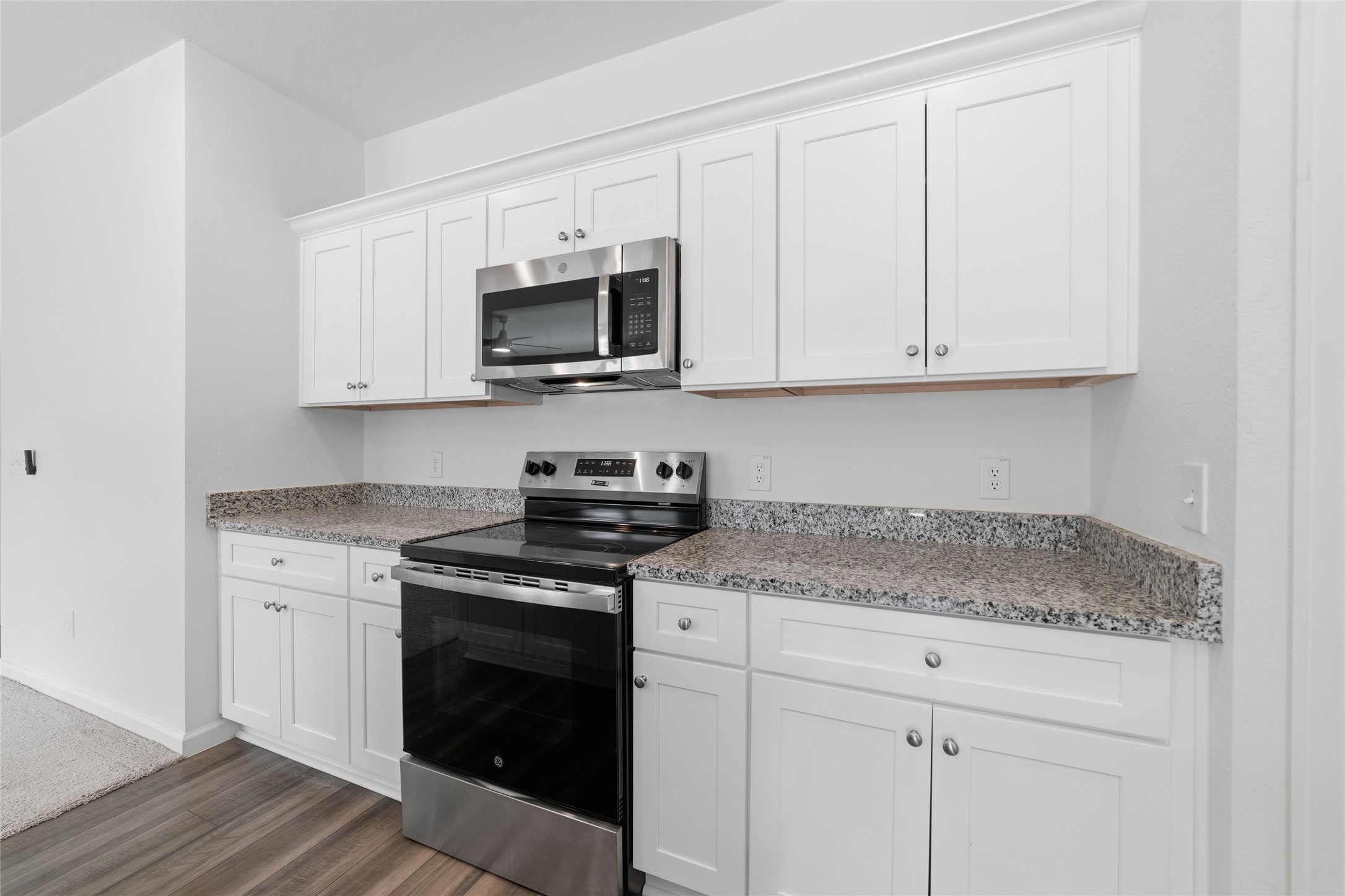 9228 Boulder Boulevard Property Photo 8