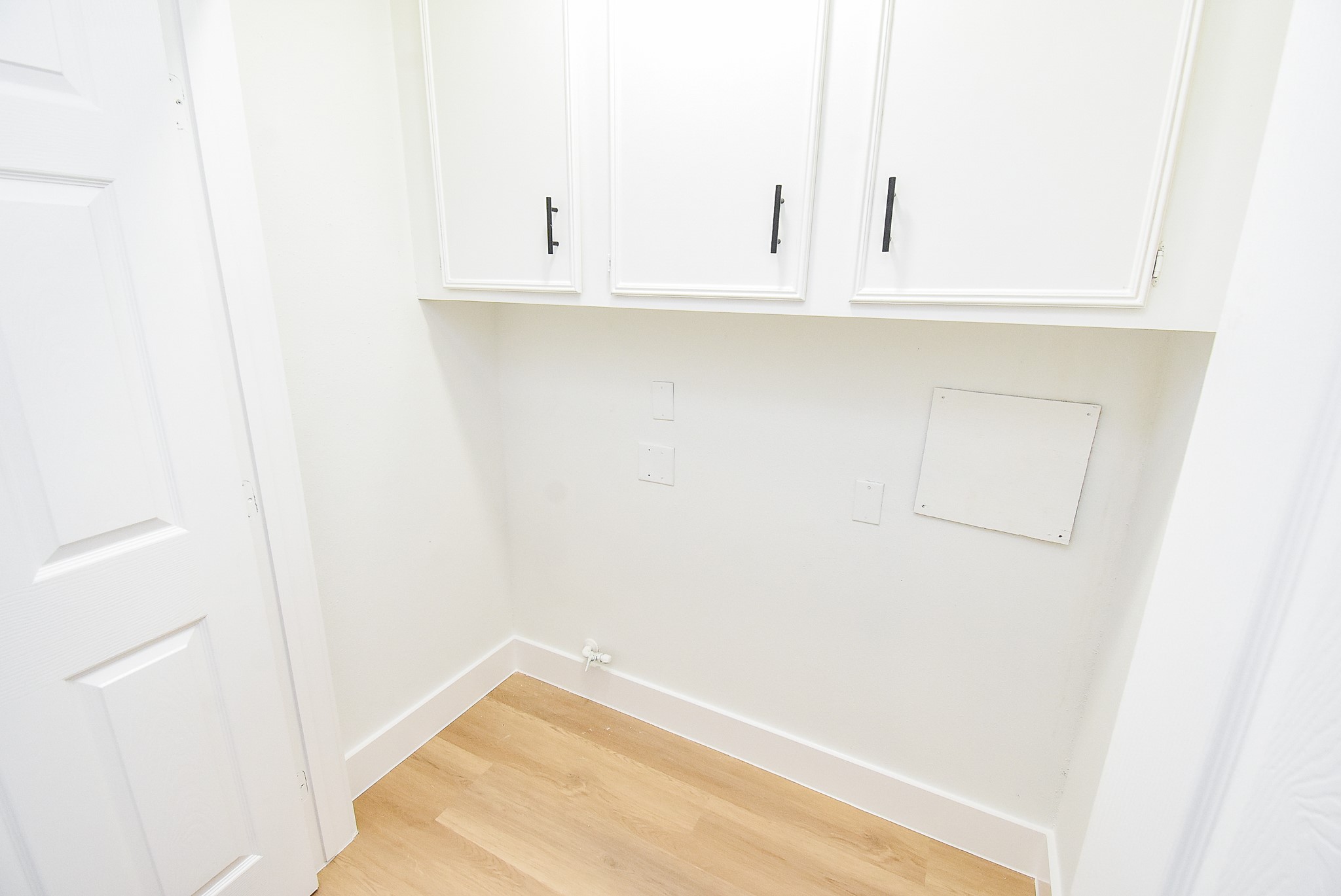 1815 Mustang Springs Drive Property Photo 26