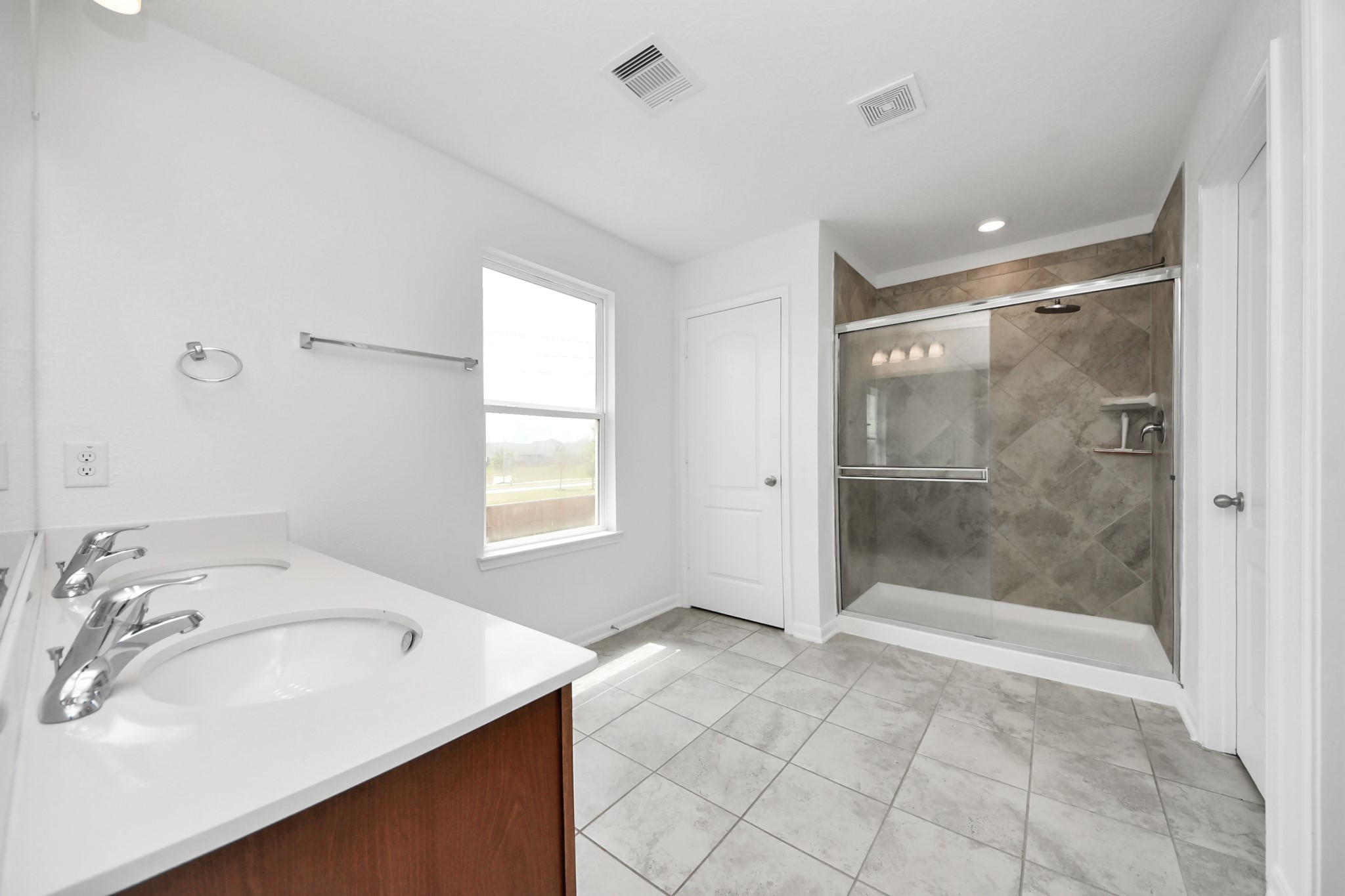 12722 Camellia Glade Lane Property Photo 5