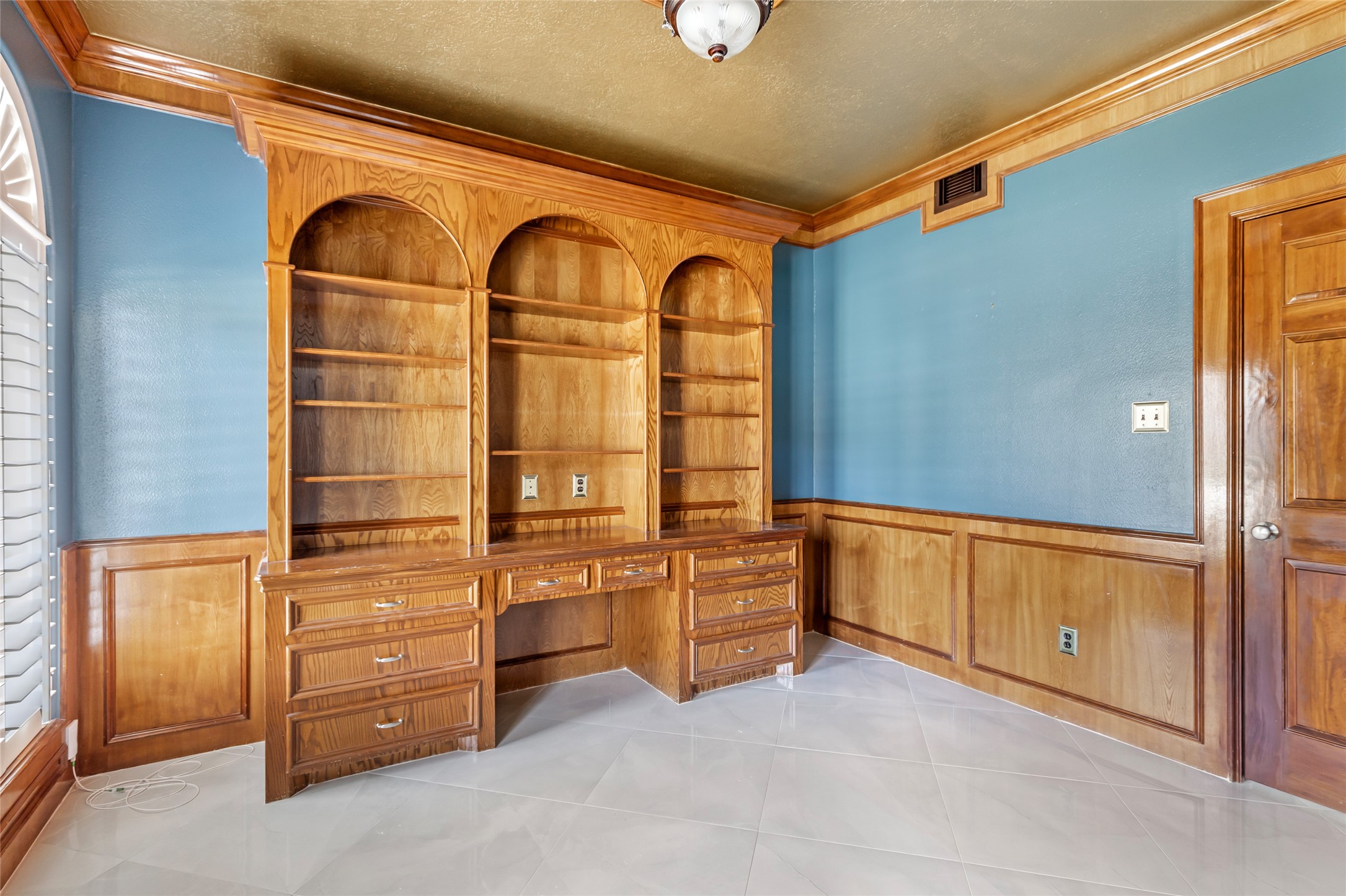 17423 Aspen Oak Court Property Photo 9