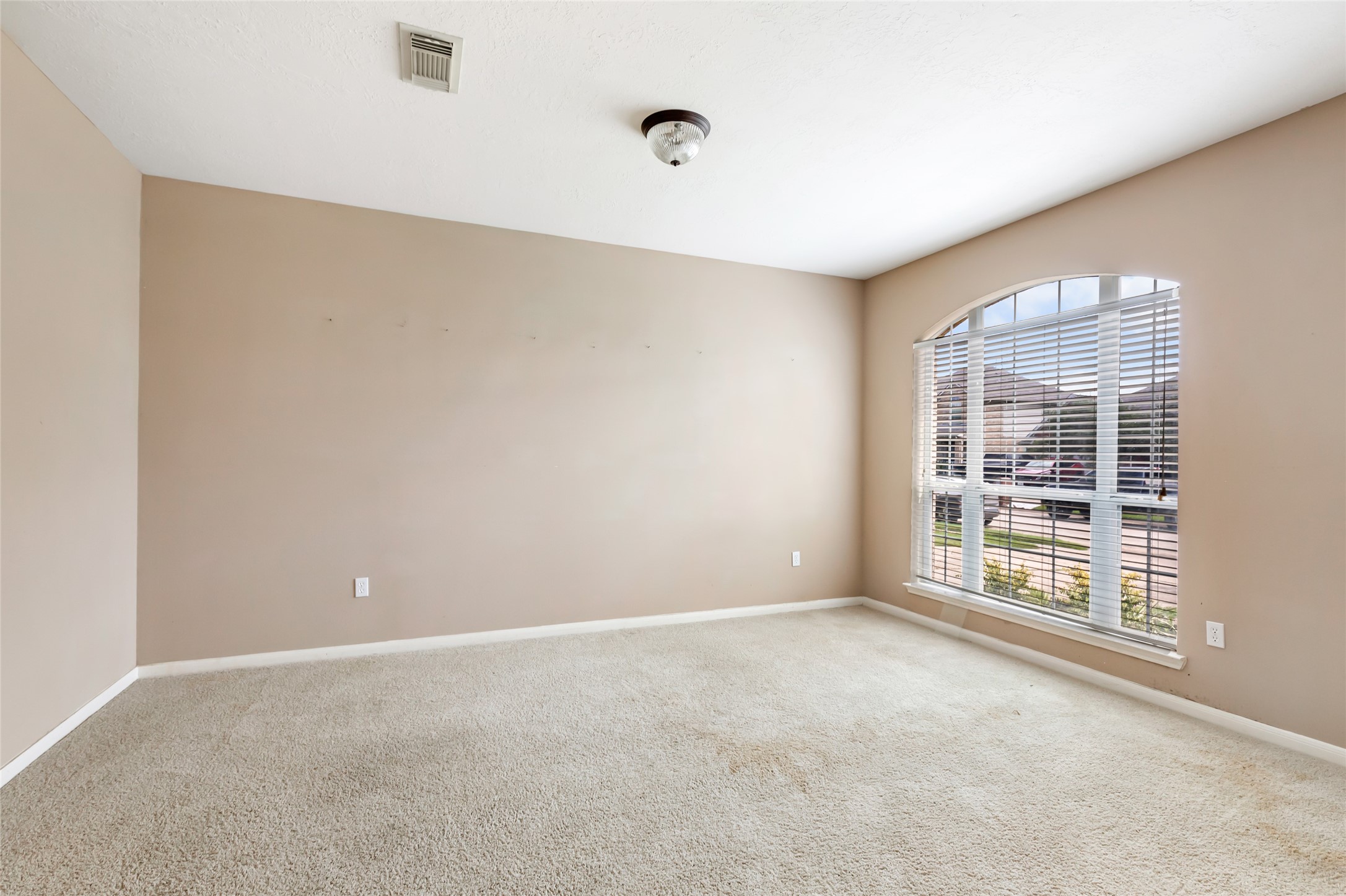 8226 Sierra Dawn Drive Property Photo 15