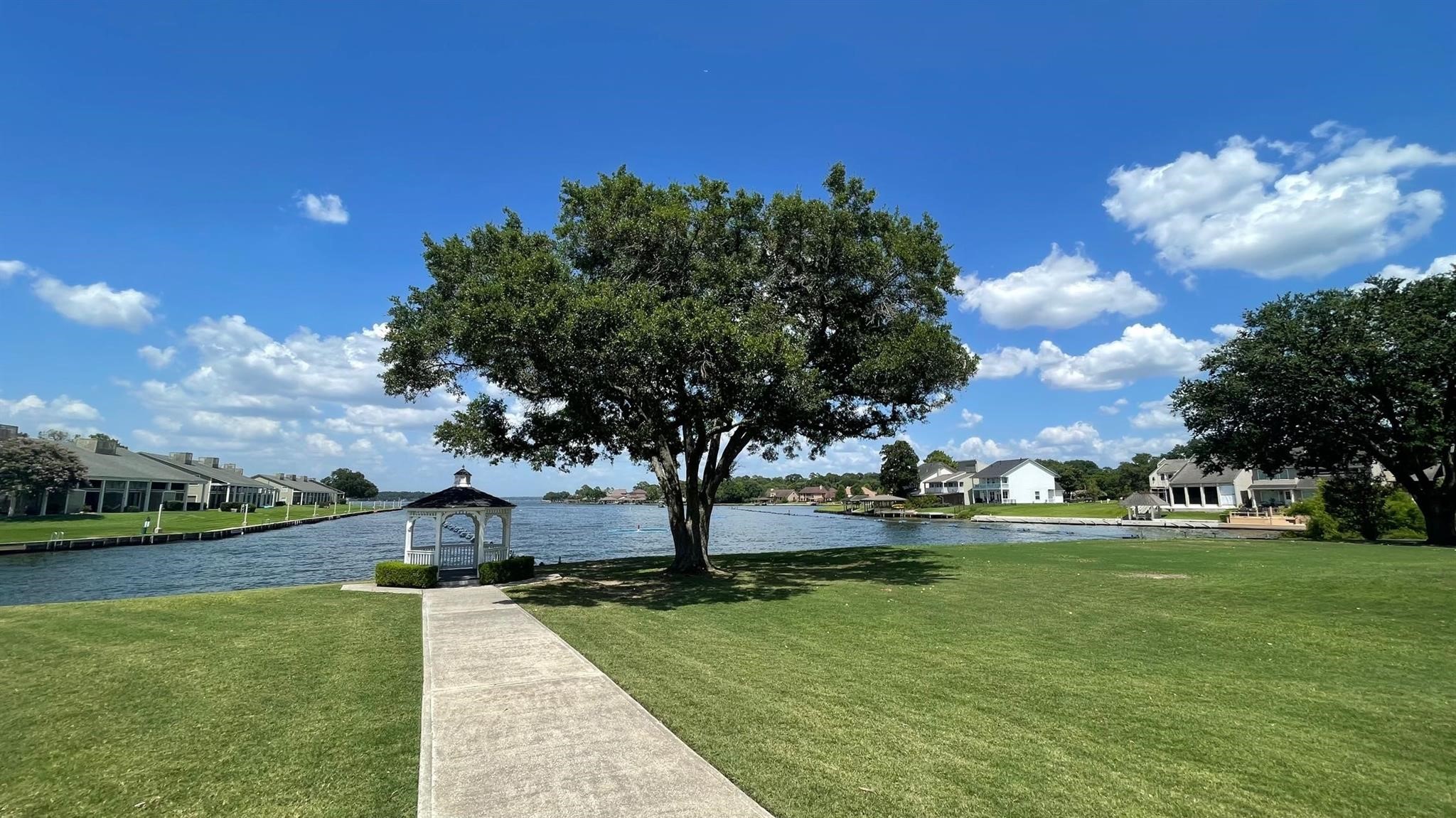 155 April Waters Drive N Property Photo 29