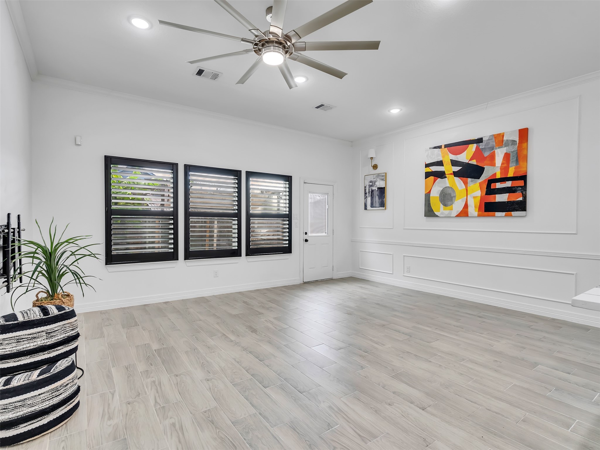 7923 Bonaire Street Property Photo 6