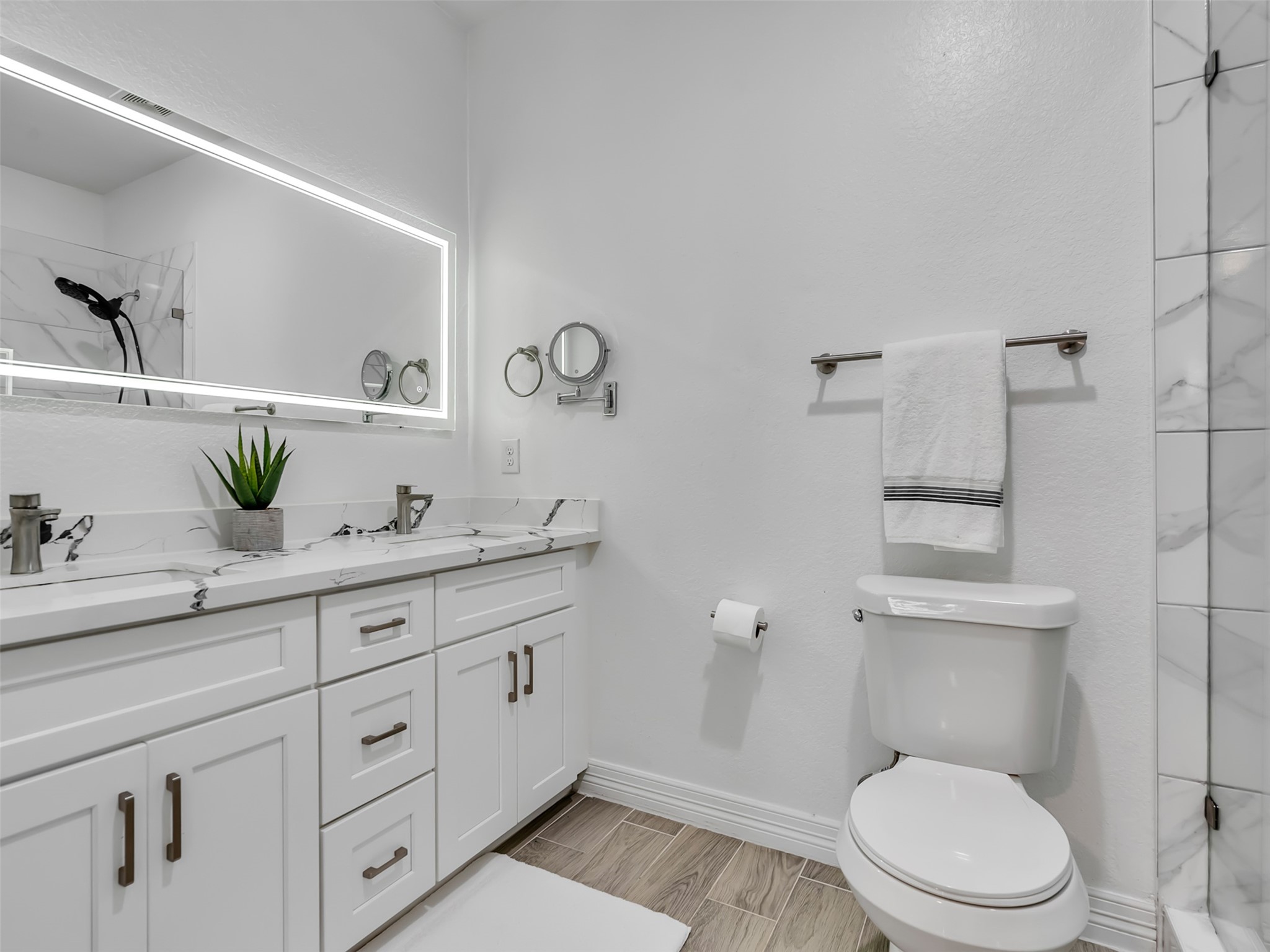 7923 Bonaire Street Property Photo 19