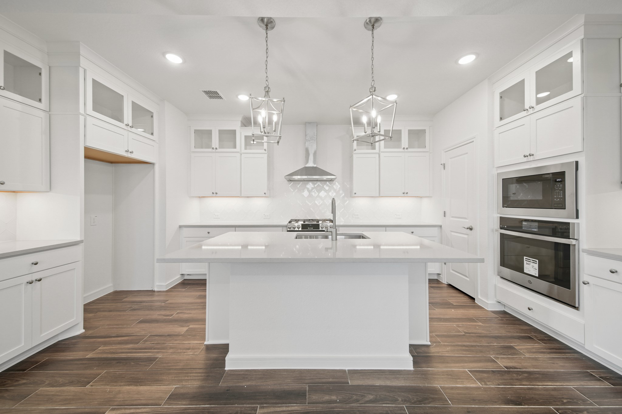 1370 Imperial Ranch Way Property Photo 1