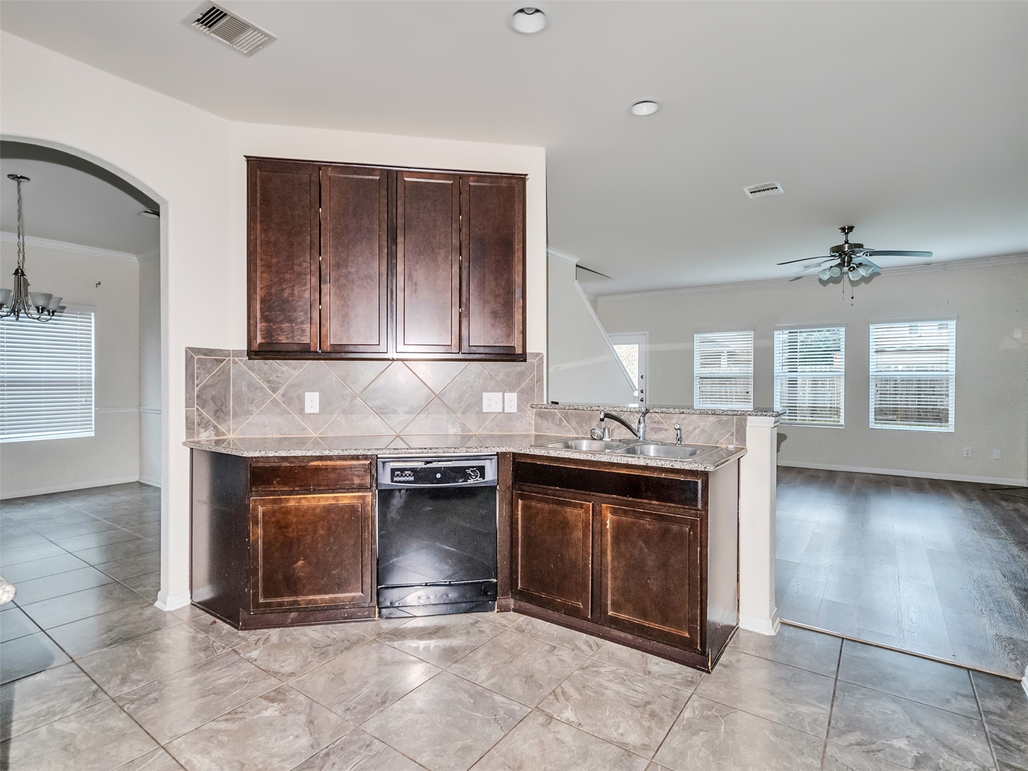 12215 Zenith Ridge Way Property Photo 11