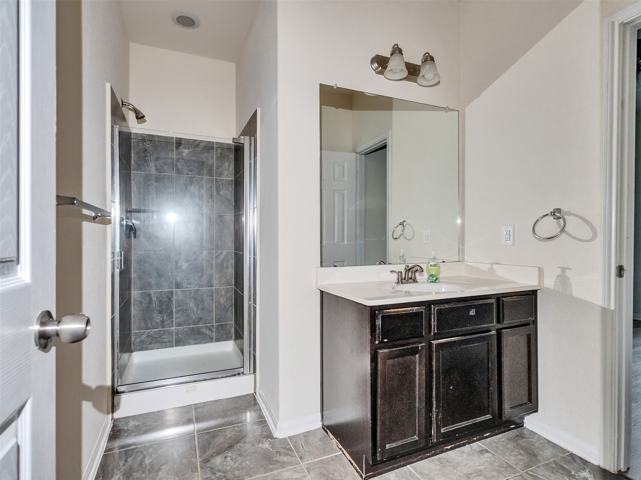 12215 Zenith Ridge Way Property Photo 14