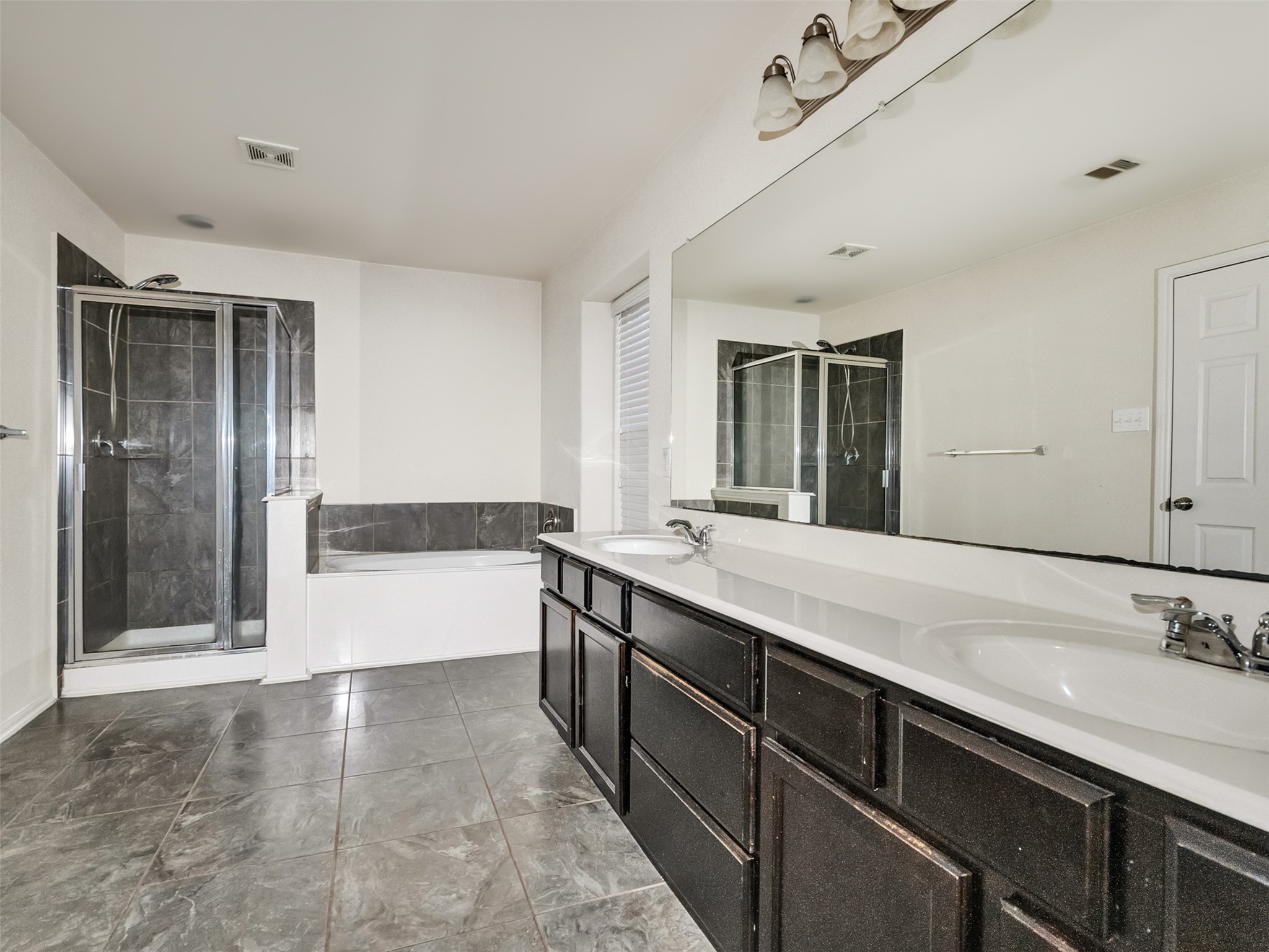 12215 Zenith Ridge Way Property Photo 25