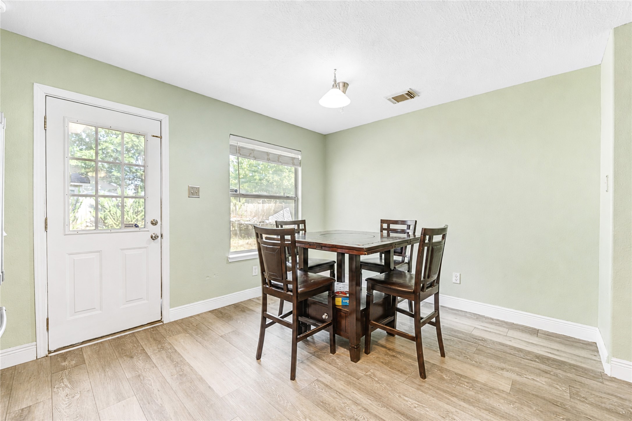 7602 Drifting Willow Court Property Photo 11
