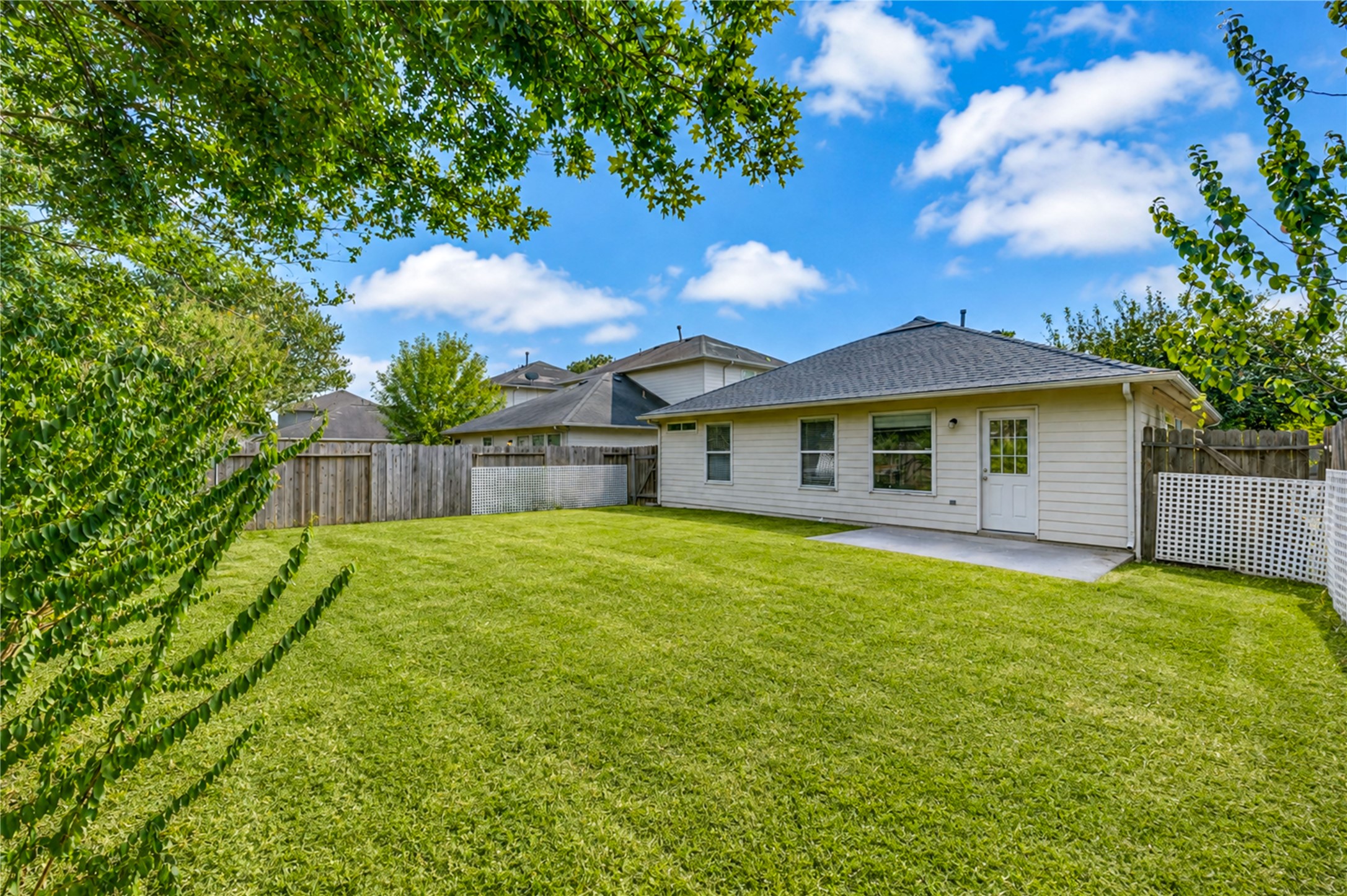 7602 Drifting Willow Court Property Photo 30