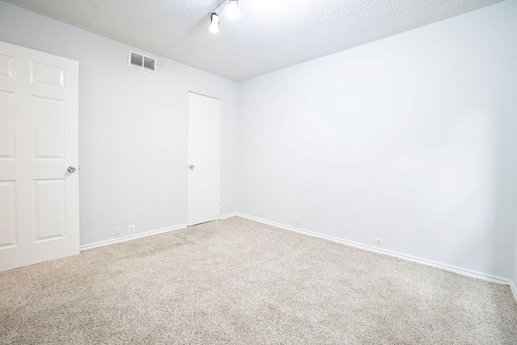 2503 Mccue Road 6 Property Photo 16