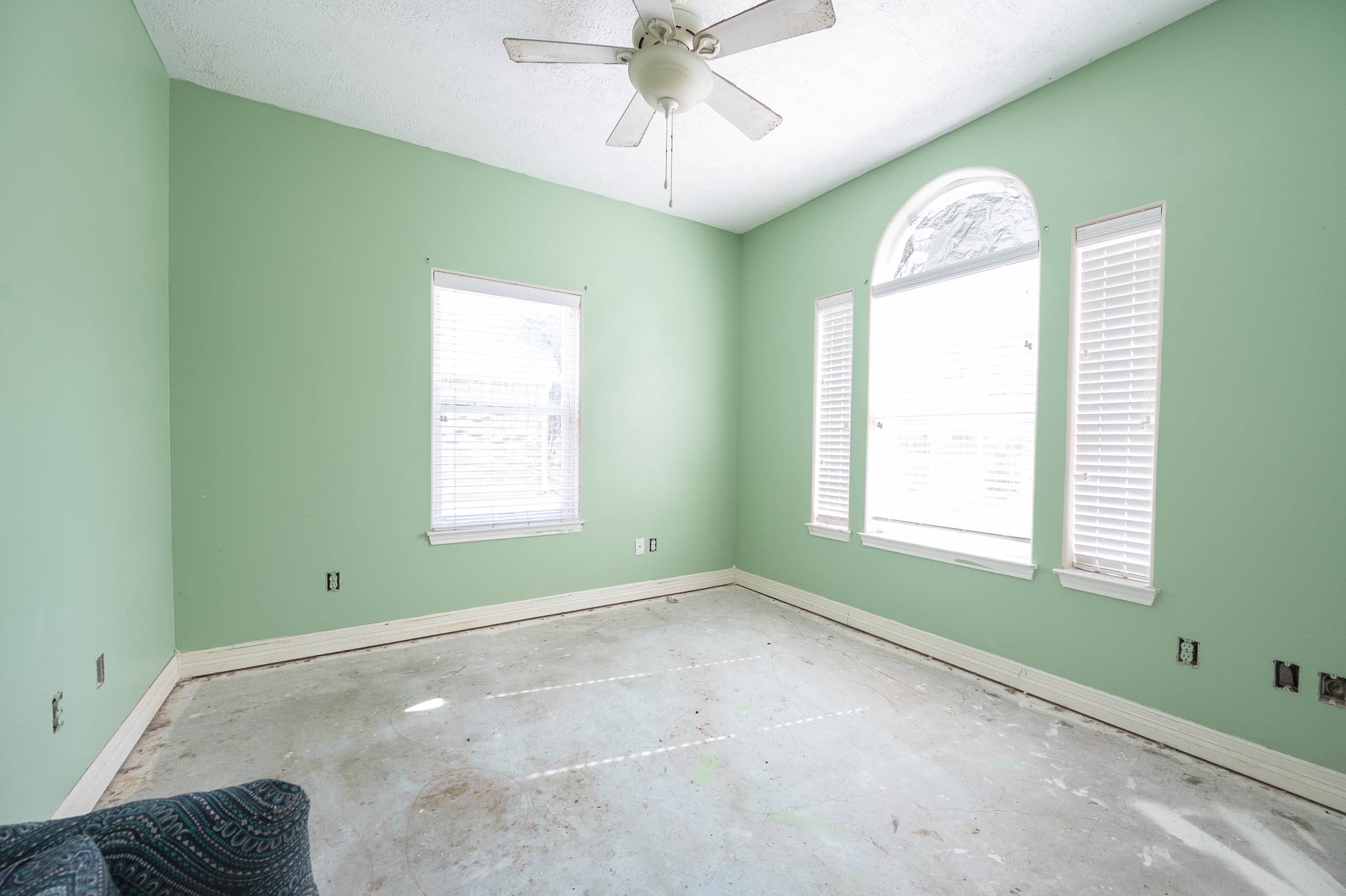 757 Forest Lane Drive Property Photo 13