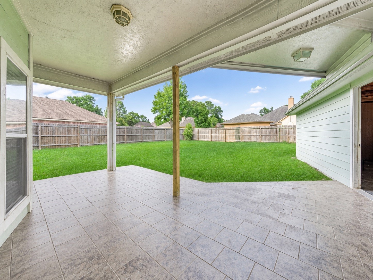 757 Forest Lane Drive Property Photo 20