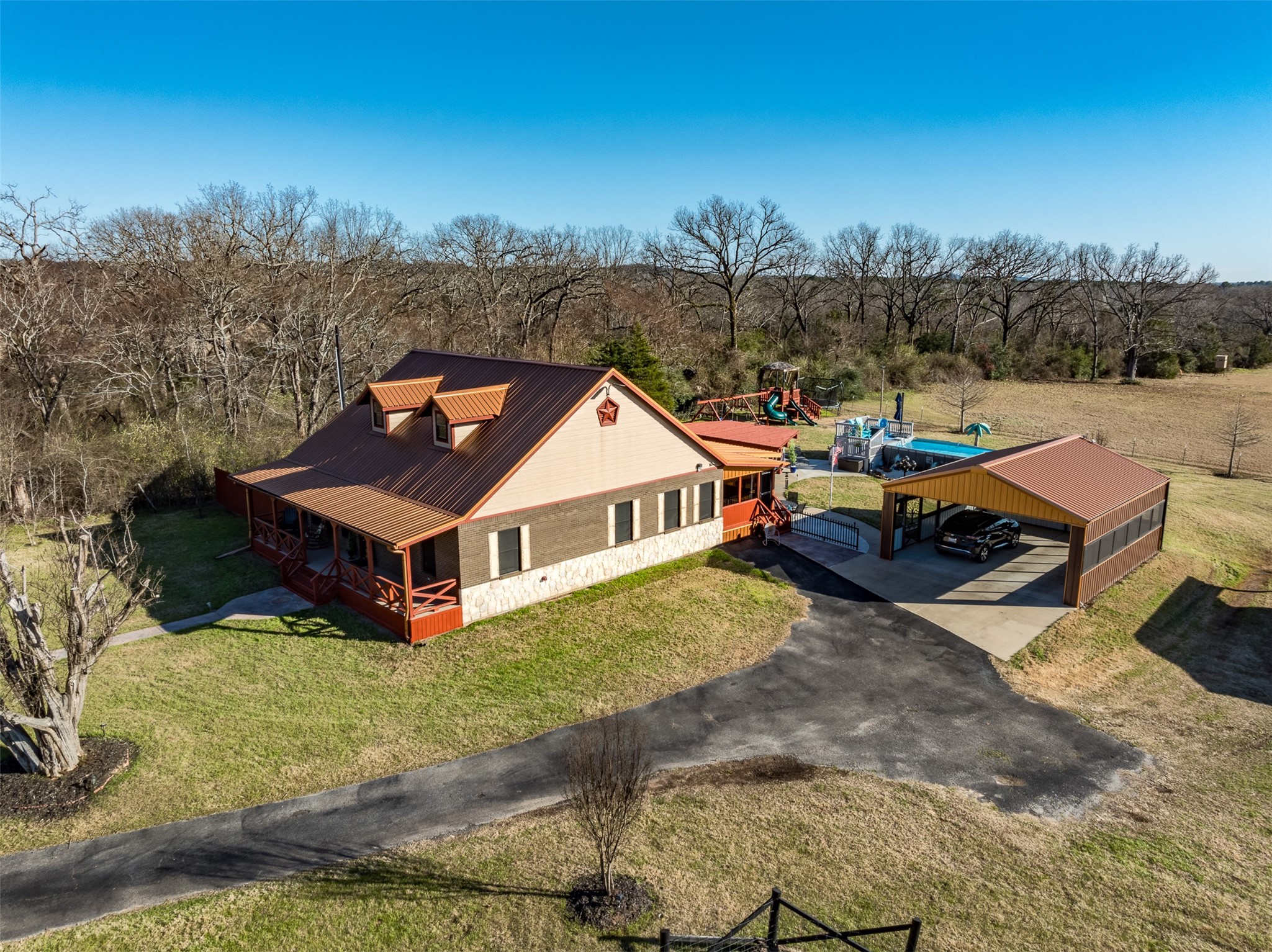 1460 N Us Highway 287 Property Photo 4