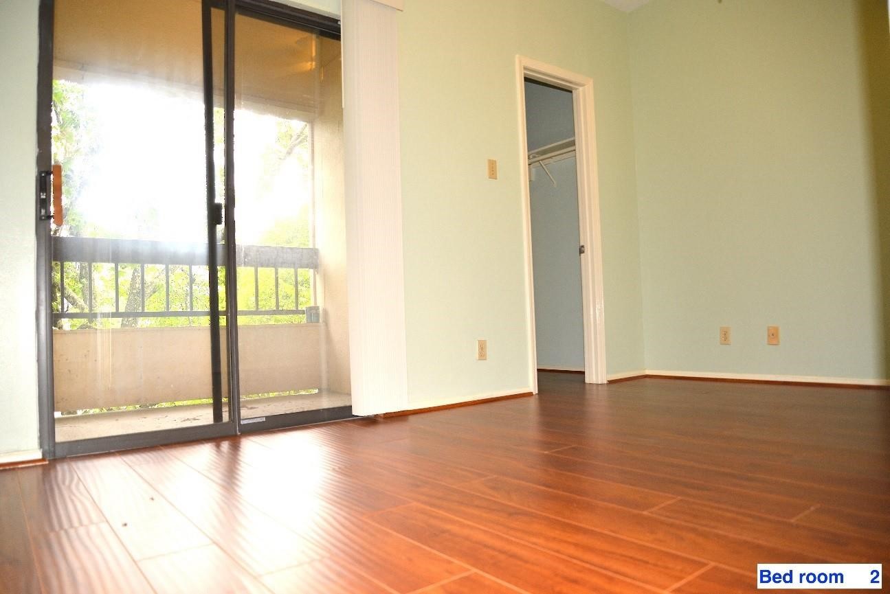 2207 S Braeswood Boulevard 42j Property Photo 7