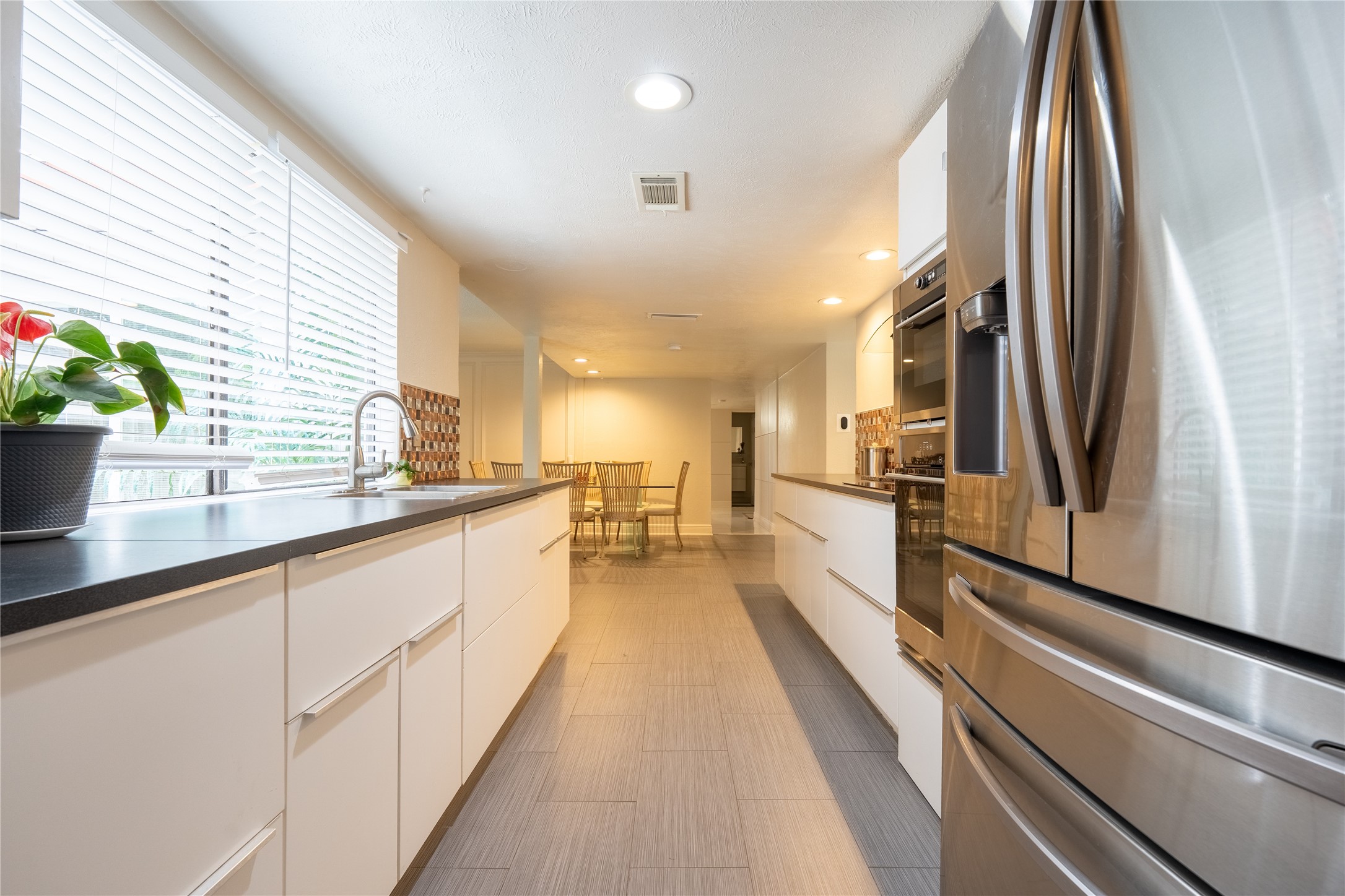 5518 Lerwick Dr Property Photo 15