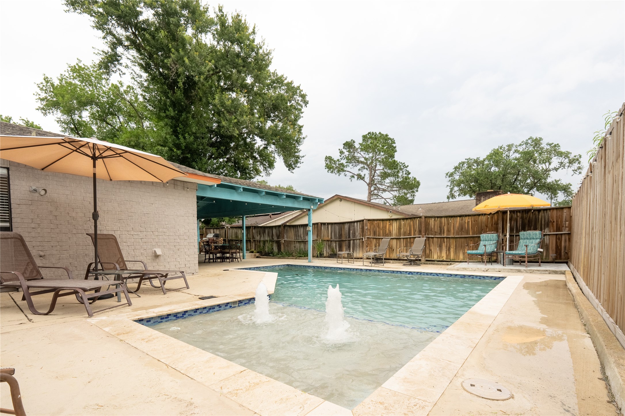 5518 Lerwick Dr Property Photo 33