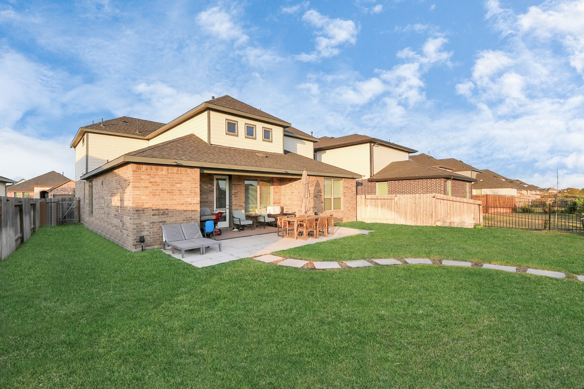 29407 Red Rocks Park Drive Property Photo 38