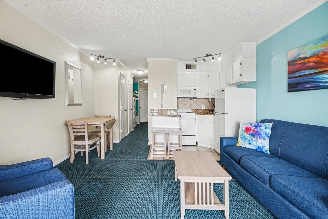 6102 Seawall Boulevard 157 Property Photo 5