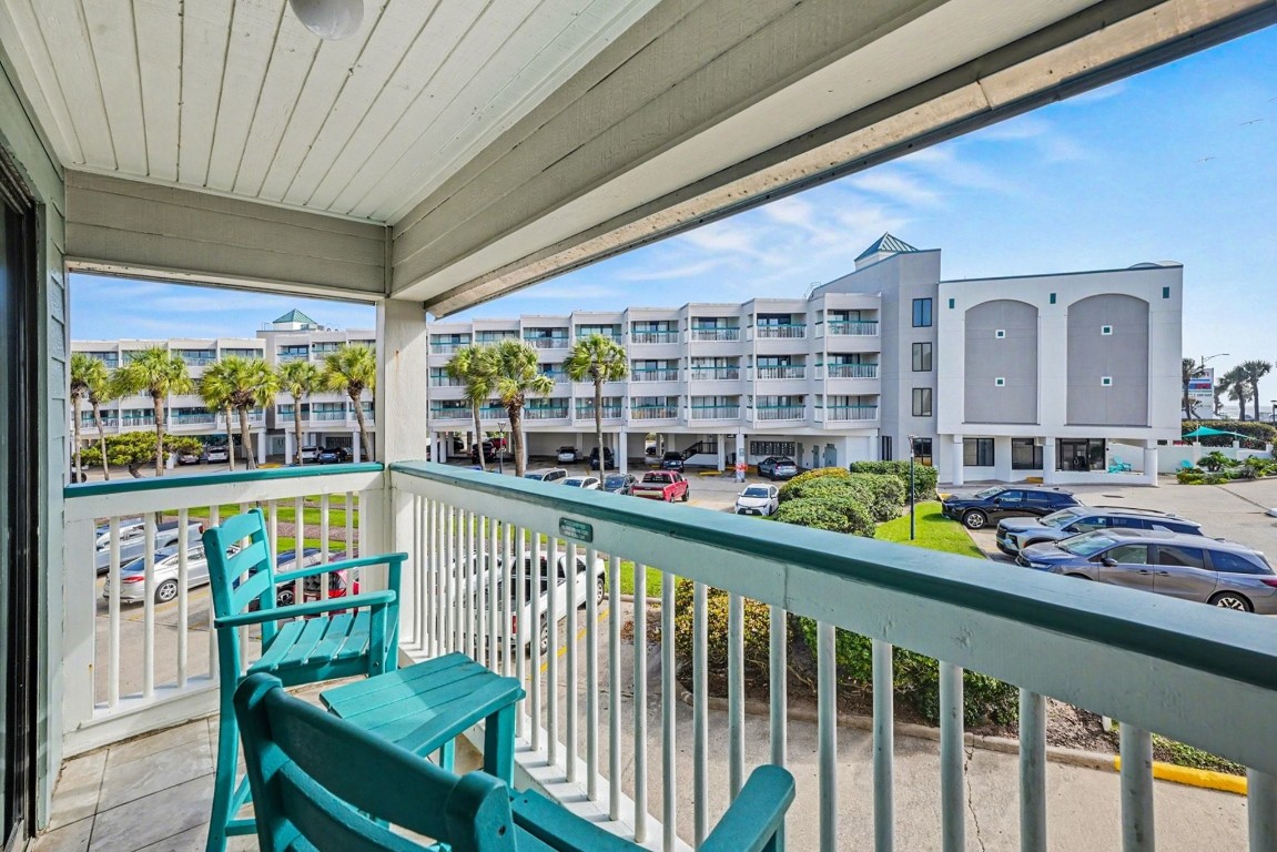 6102 Seawall Boulevard 157 Property Photo 16
