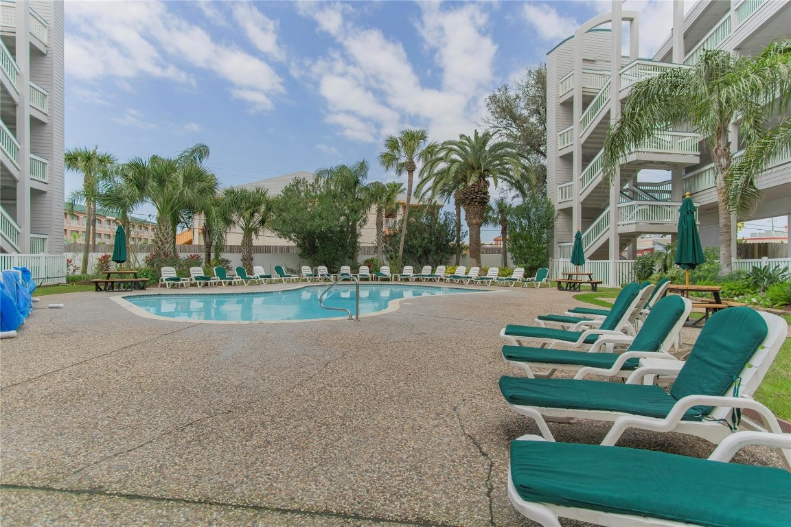 6102 Seawall Boulevard 157 Property Photo 18