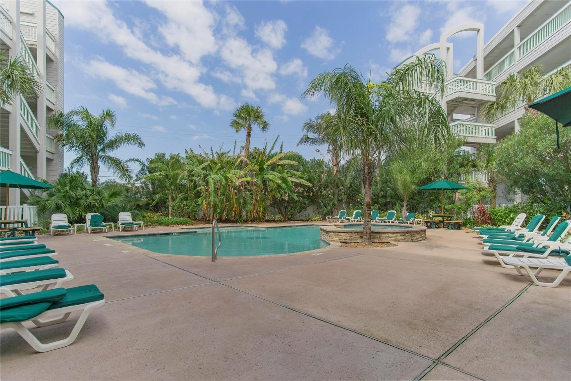 6102 Seawall Boulevard 157 Property Photo 21