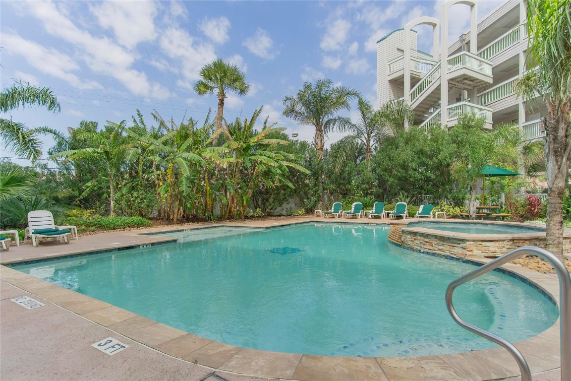 6102 Seawall Boulevard 157 Property Photo 22